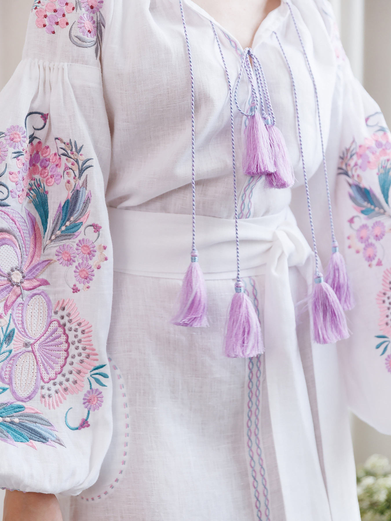 Вишита сукня Embroidered Gem модель 052411 Фото