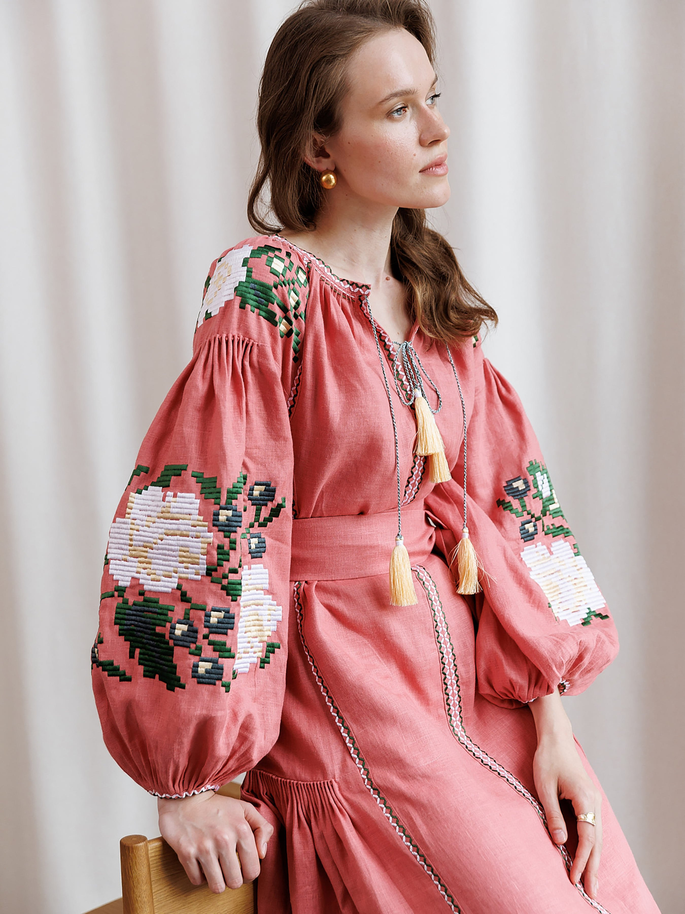 Вишита сукня Embroidered Gem модель 052415 Фото