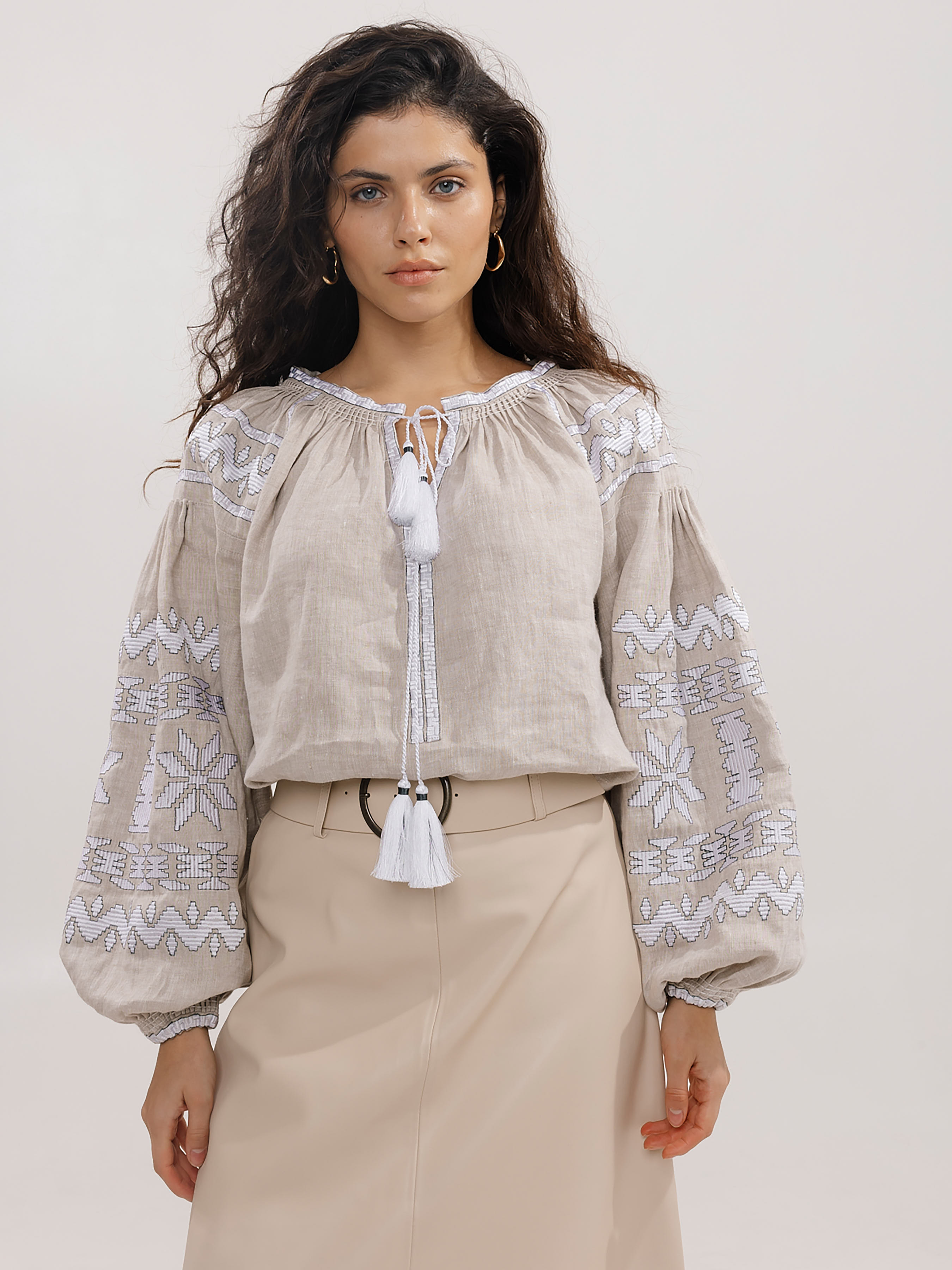 Лляна Жіноча Вишита сорочка Embroidered Gem  (mp442514) колір бежевий