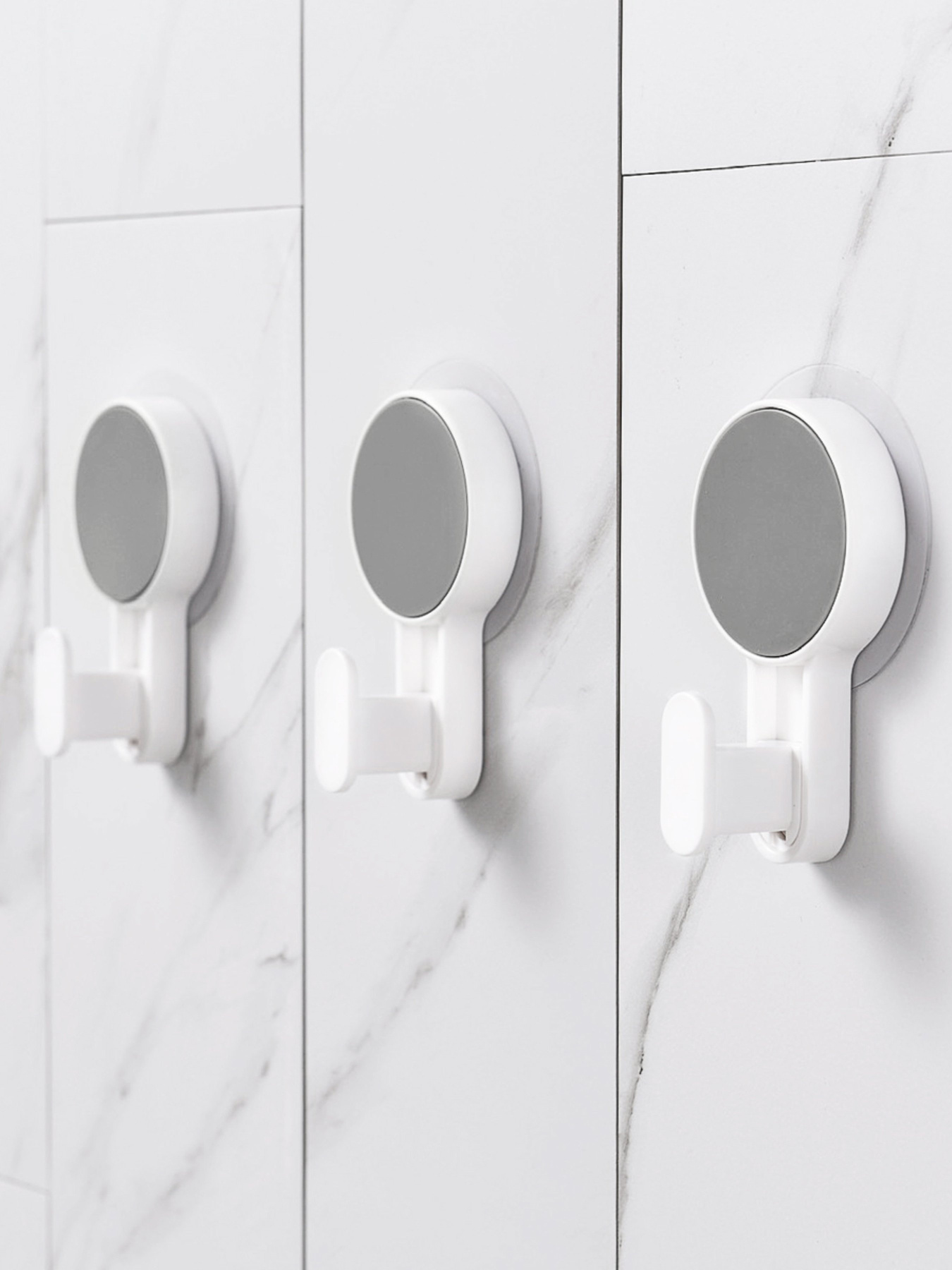 Крючок клеящийся пластиковый белый MBM MY HOME модель BP-6 WHITE Фото