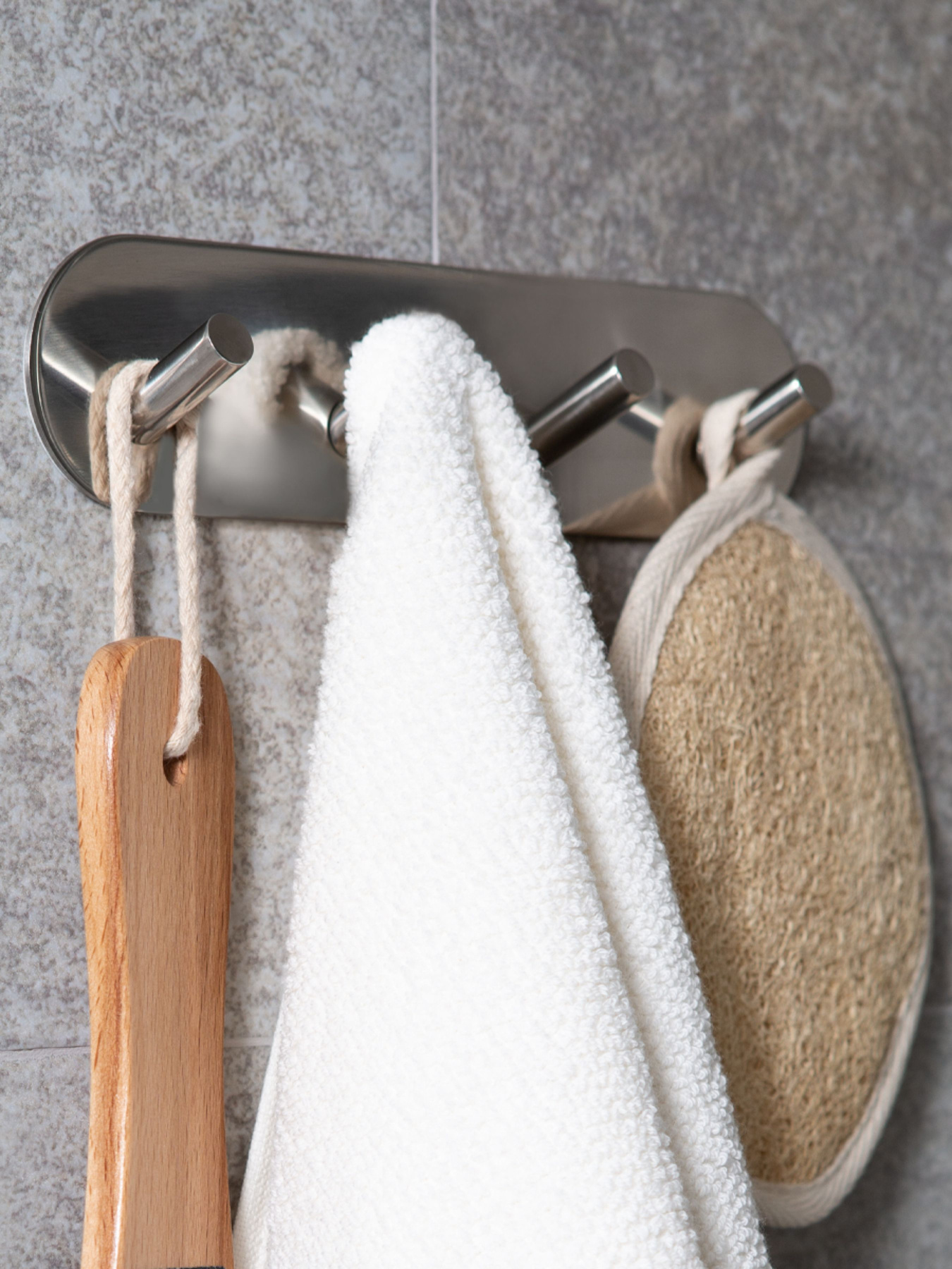 Вешалка на 4 крючка из полированной нержавеющей стали MBM MY HOME модель HSS-192R PSS Фото