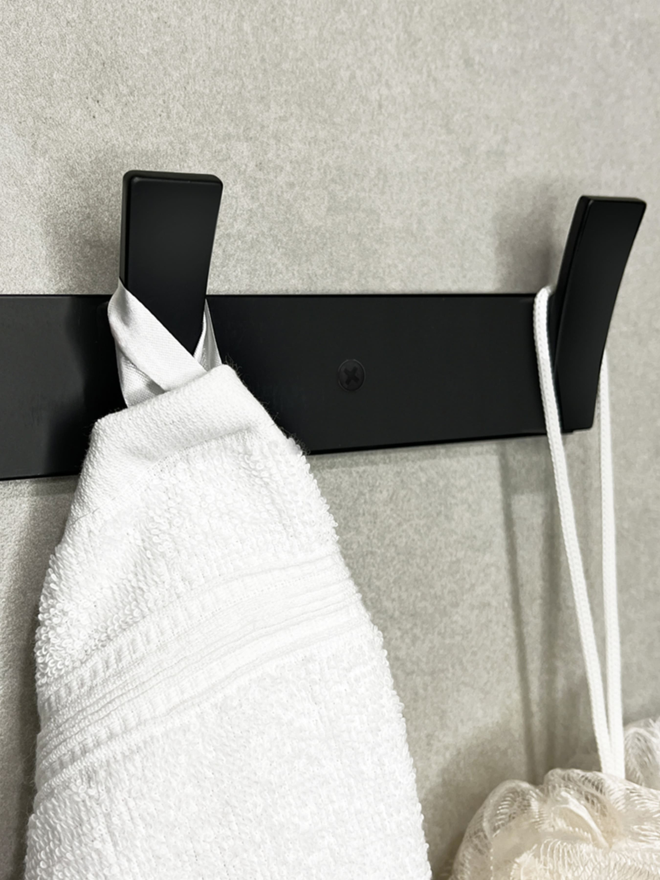 Вішалка на 3 гачки чорна MBM HOME модель HA-02/3 BLACK Фото