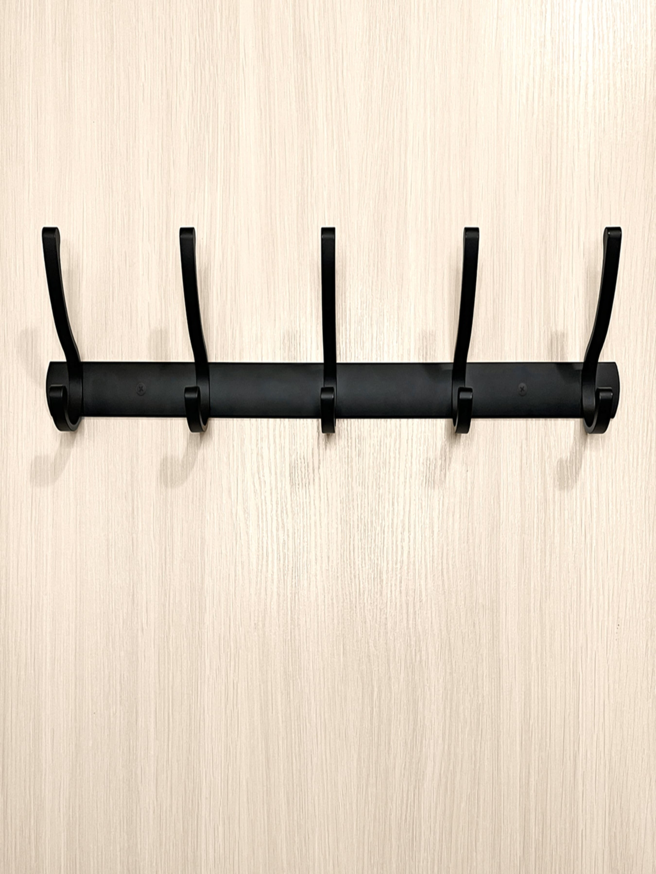 Вешалка на 5 крючков черная MBM MY HOME модель HA-03/5 BLACK Фото