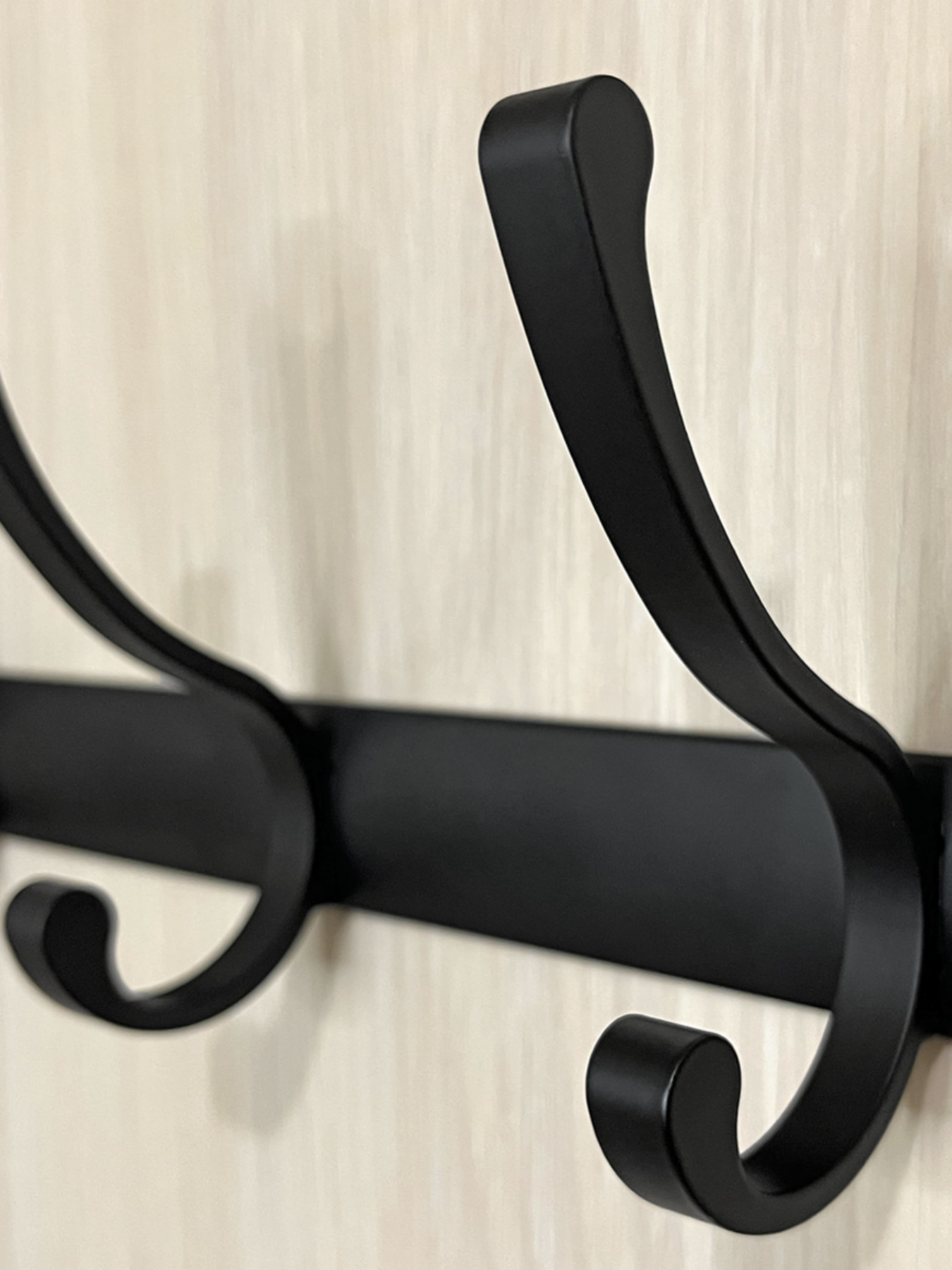 Вішалка на 5 гачків чорна MBM HOME модель HA-03/5 BLACK Фото