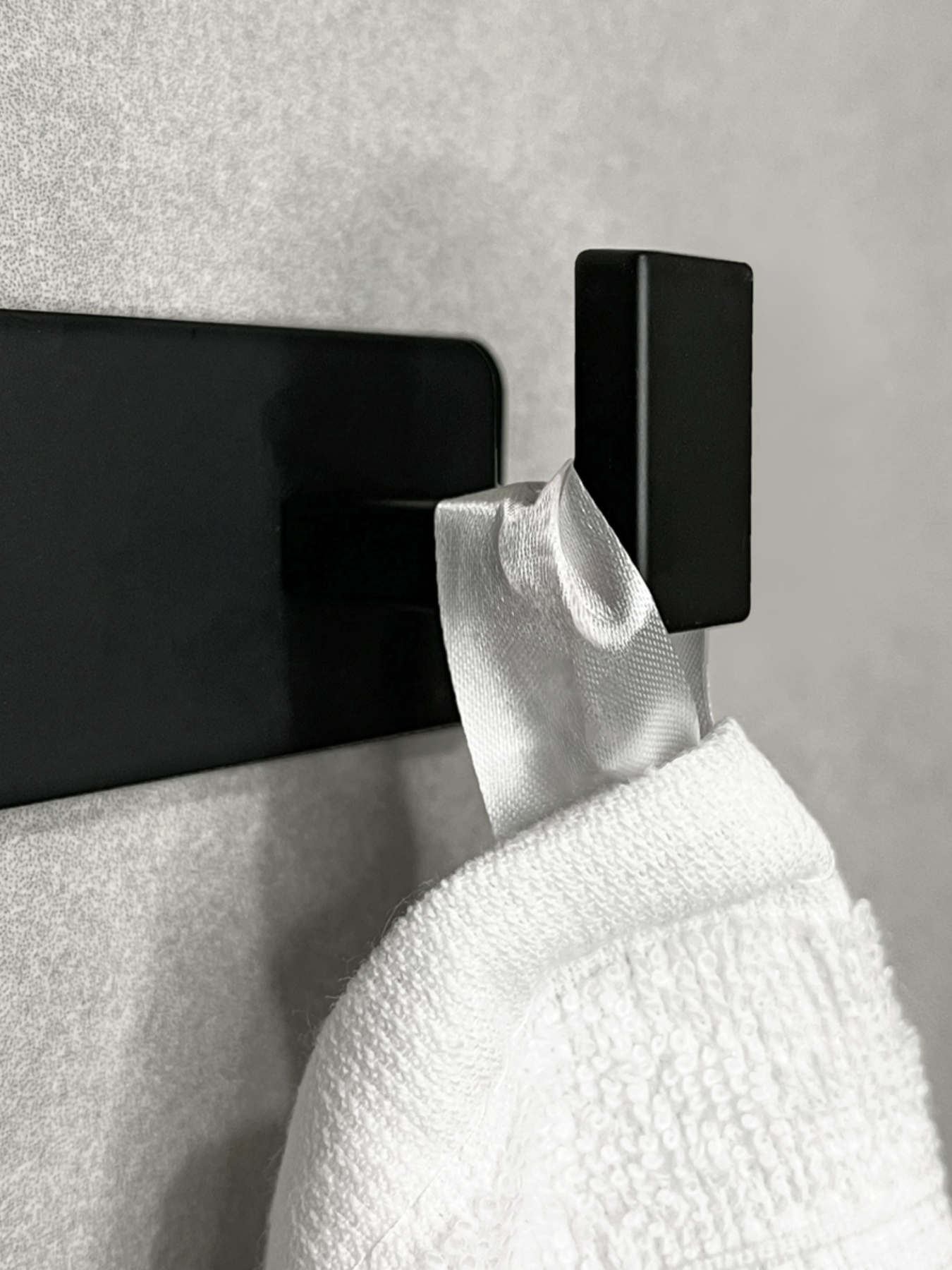 Вешалка на 5 крючков черная MBM MY HOME модель HA-05/5 BLACK Фото