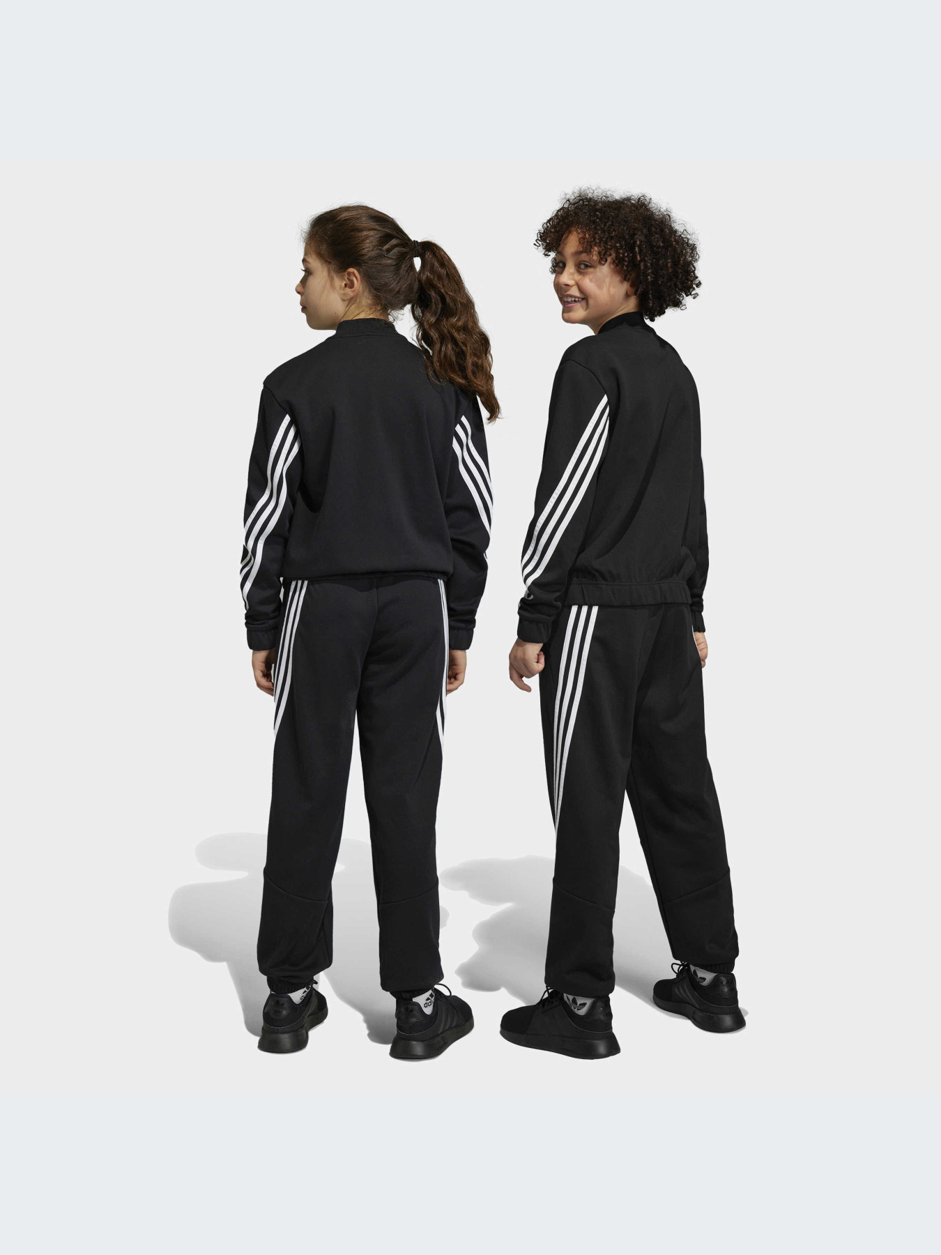 Спортивний костюм Adidas модель HR6290 Фото