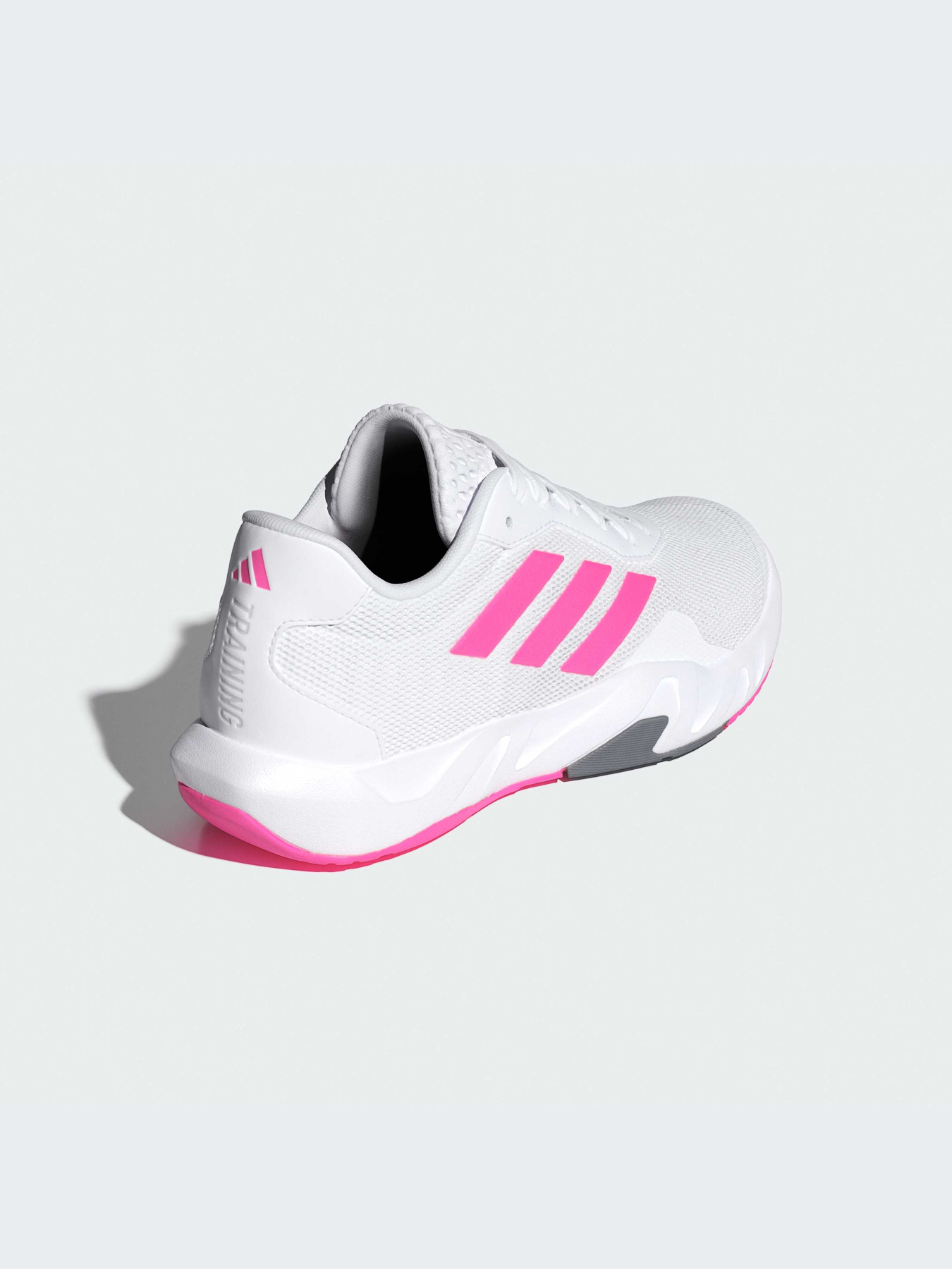 Кросівки для спорту Adidas модель ID8640 Фото