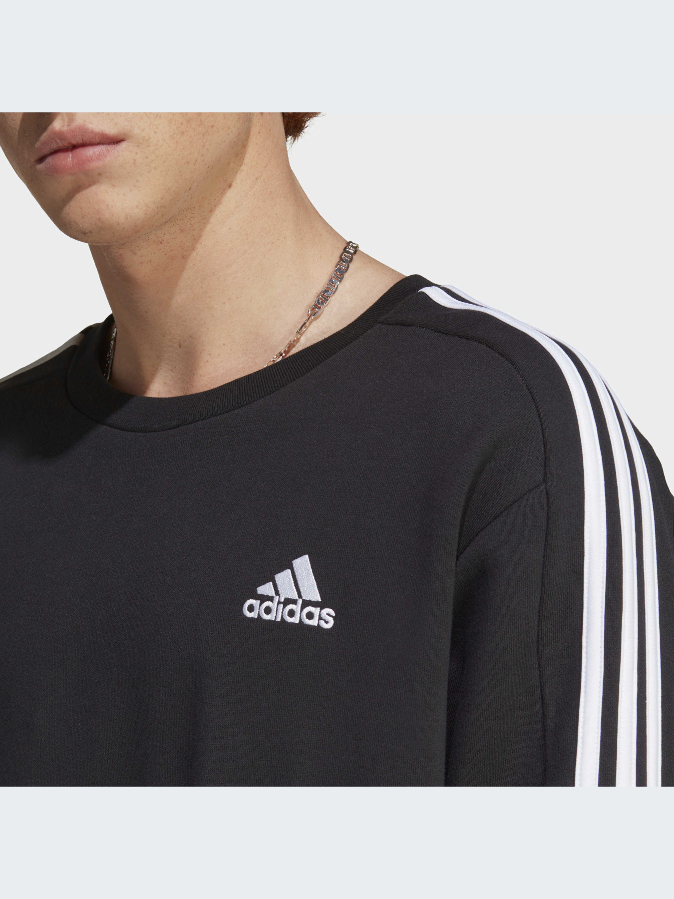 Свитшот Adidas модель IC9317 Фото