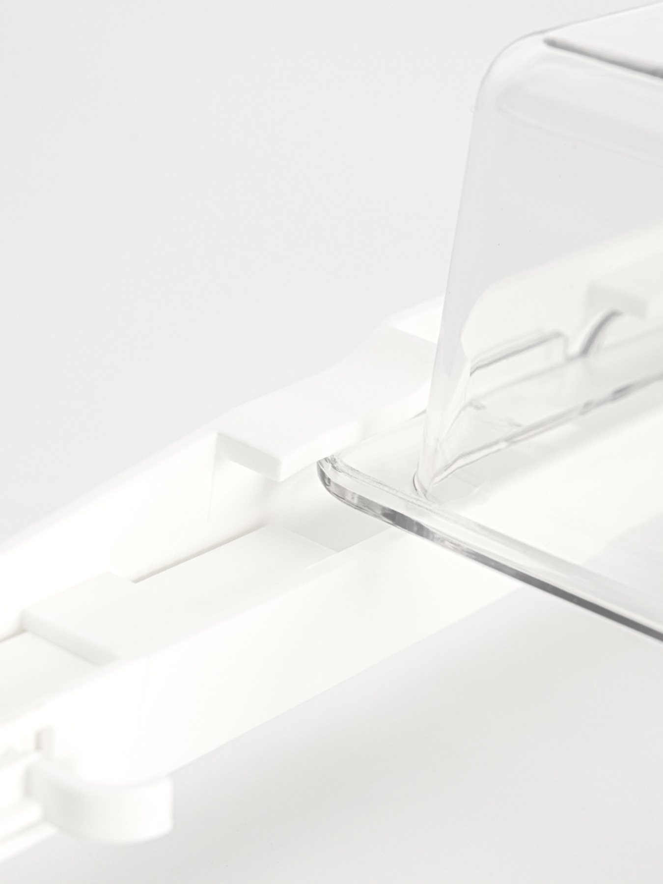 Контейнер подвесной для яиц в холодильник MBM MY HOME модель KP-69 T Фото