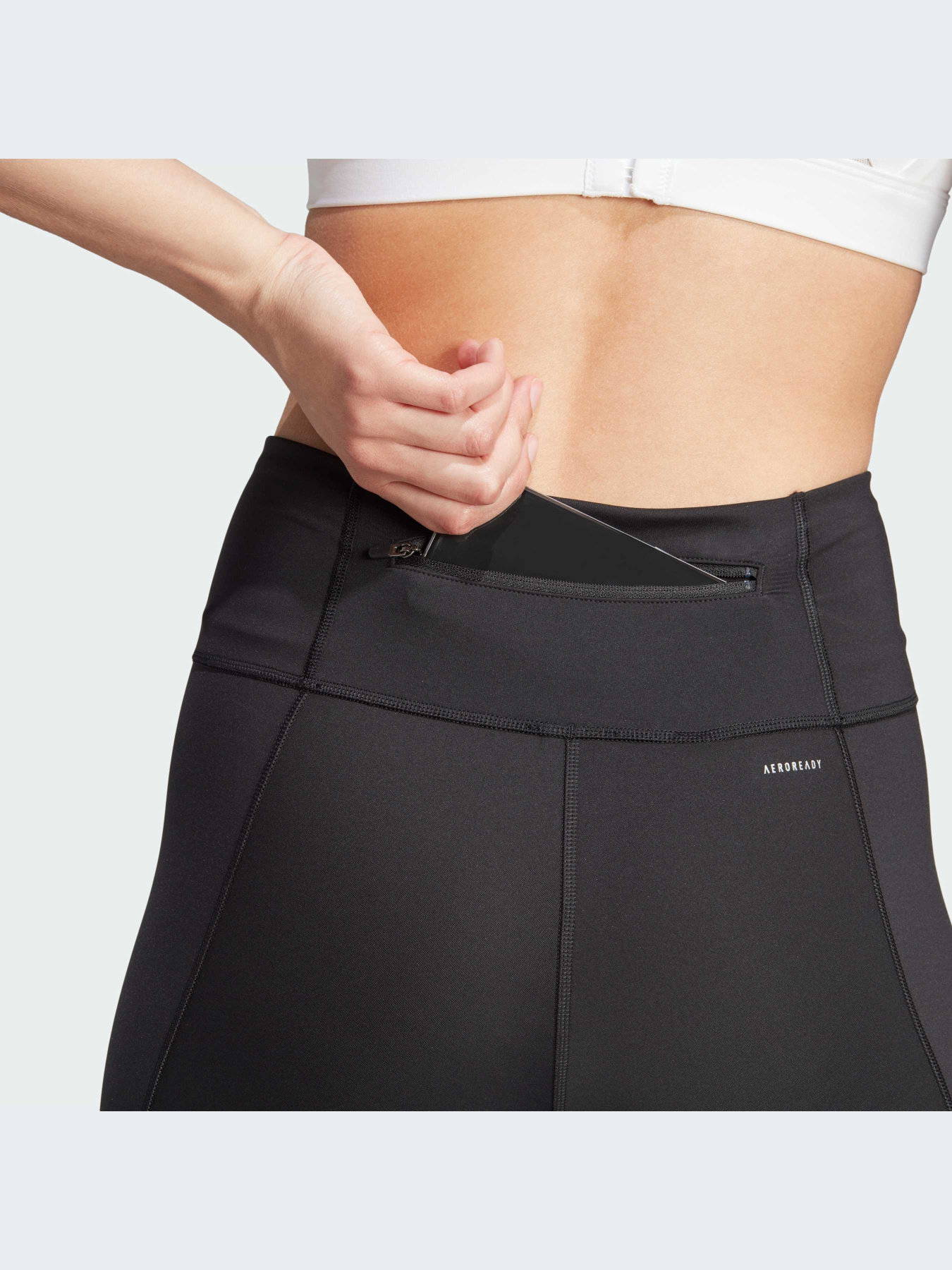 Спортивные леггинсы Adidas модель HY2909 Спортивные леггинсы Adidas модель HY2909 Фото