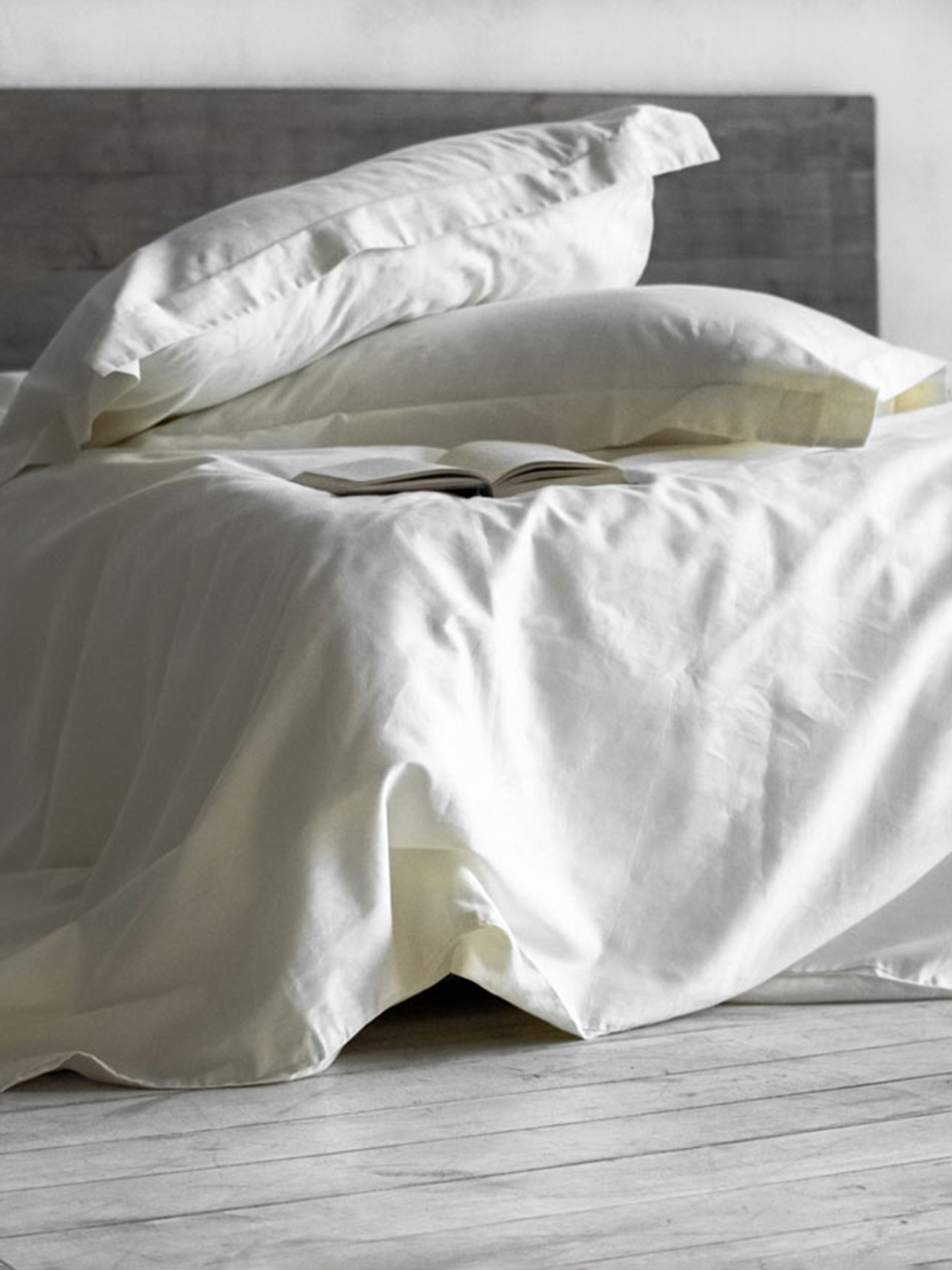 Комплект постільної білизни Crema з натурального сатину OWLED Модель SB1-1001-CR Фото