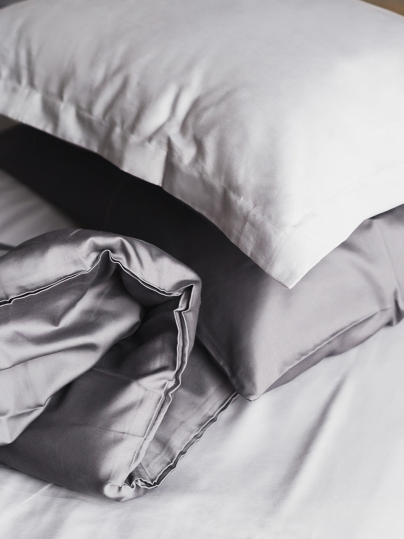 Комплект постільної білизни Gray and Grey з натурального сатину OWLED Модель SB1-1001-GG Фото
