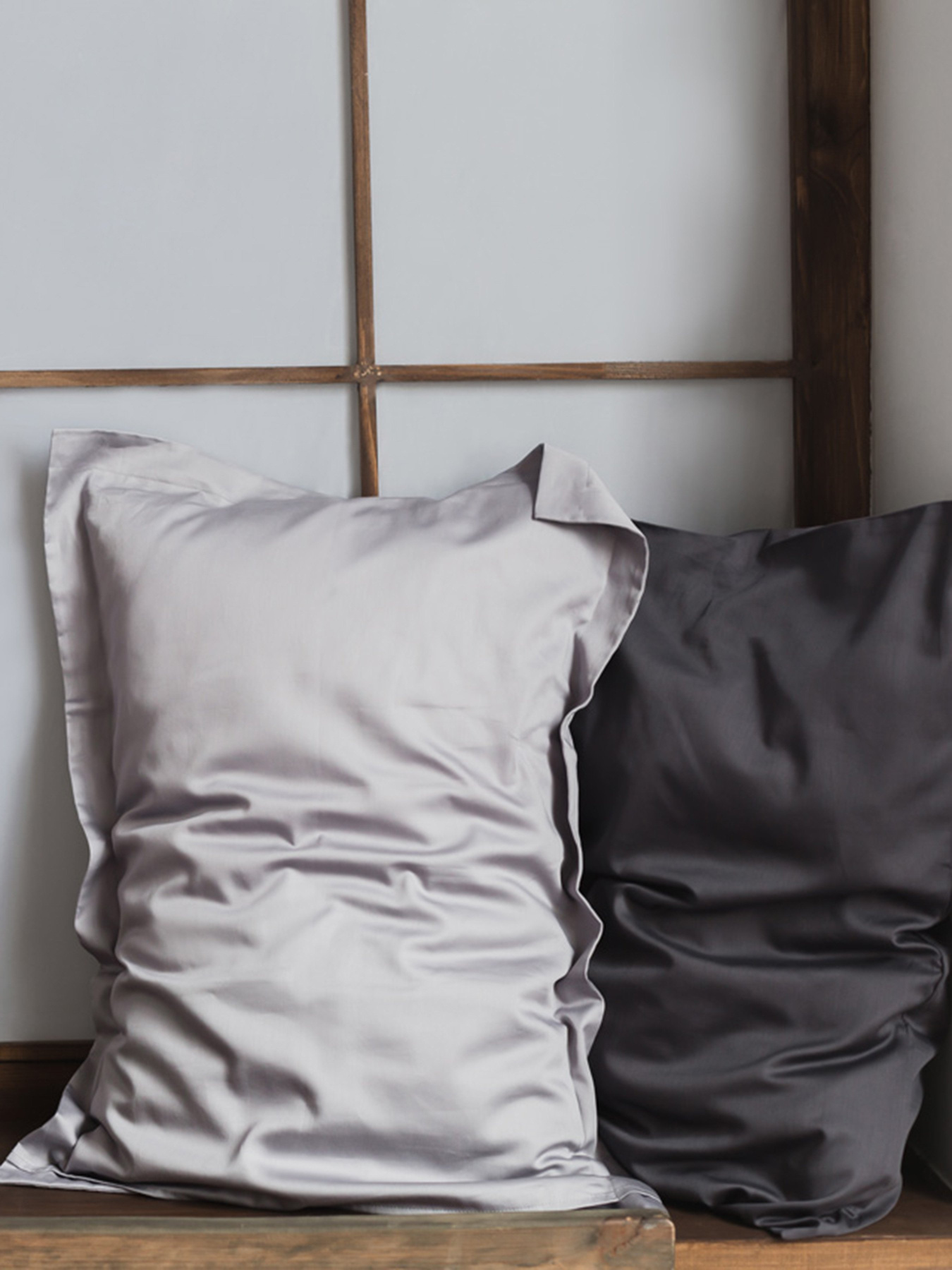 Комплект постільної білизни Gray and Grey з натурального сатину OWLED модель SB1-1001-GG Комплект постільної білизни Gray and Grey з натурального сатину OWLED модель SB1-1001-GG Фото