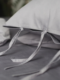 Комплект постільної білизни Grey Smoke на завʼязках з натурального сатину OWLED Модель SB1-1001-GSZ Фото