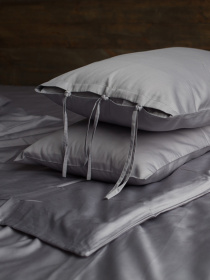 Комплект постільної білизни Grey Smoke на завʼязках з натурального сатину OWLED Модель SB1-1001-GSZ Фото