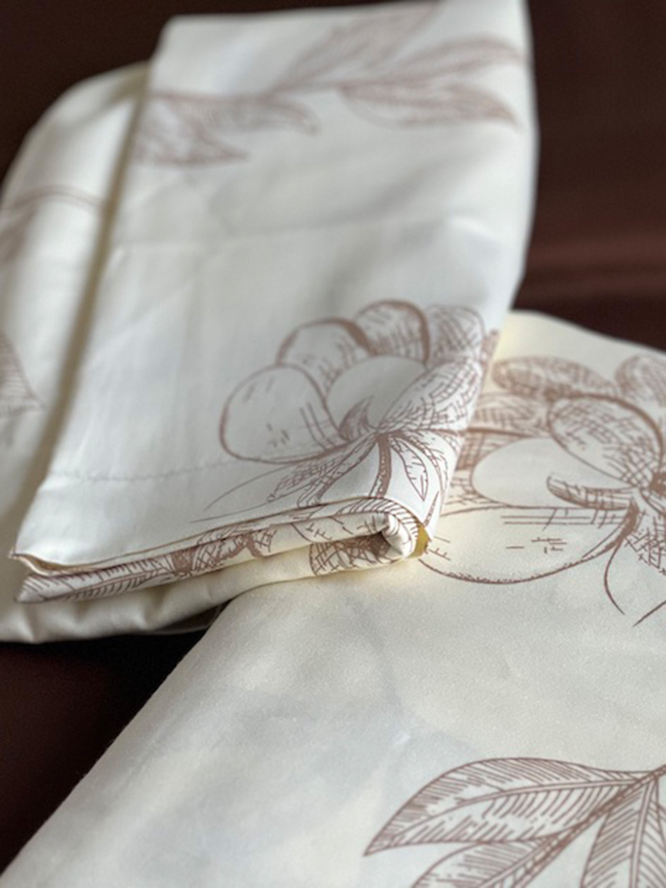 Комплект постільної білизни Brown Blossom з натурального сатину OWLED Модель SB1-1001-BB Фото