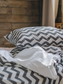 Комплект постельного белья Dark Zigzag с натурального хлопка ранфорс OWLED модель RB5-5005-DZ Фото