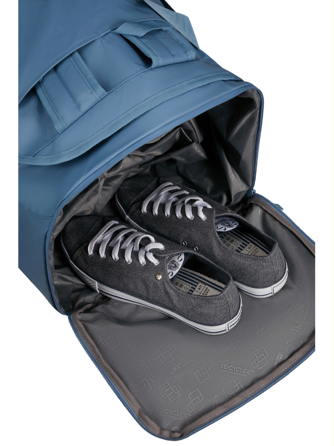 Дорожня сумка American Tourister модель MG401002 Фото