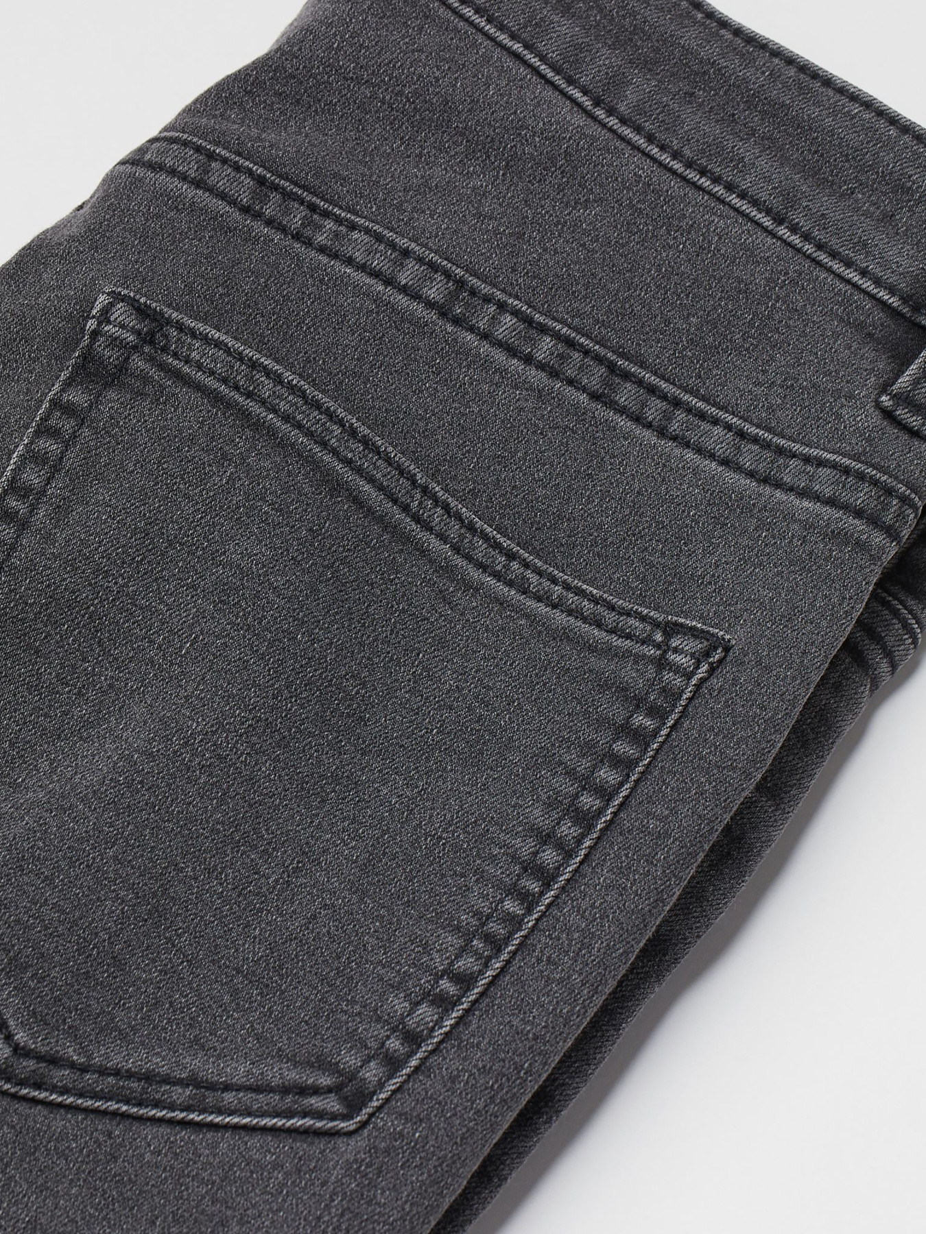 Зауженные джинсы H&M модель 73936 Фото