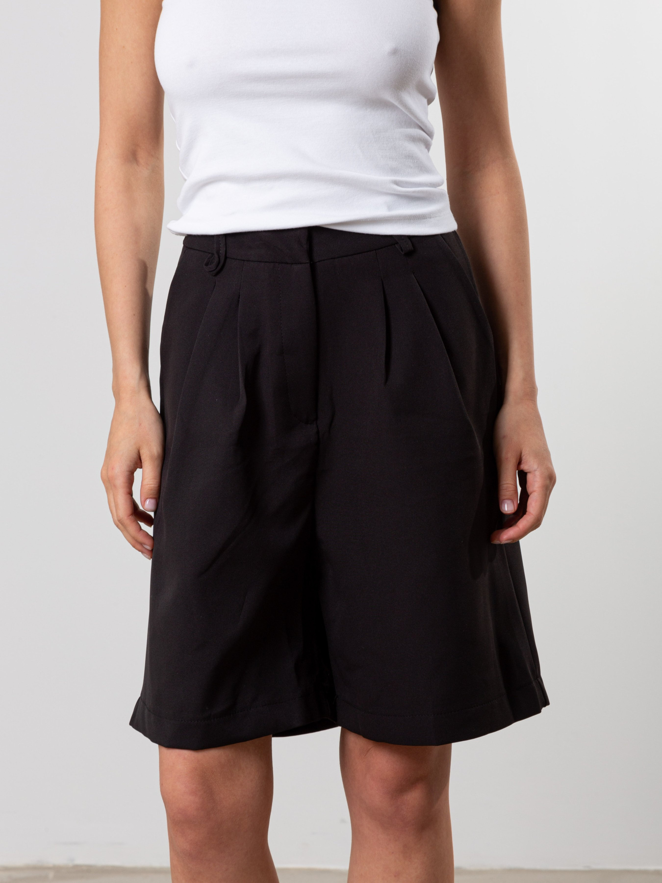 Шорты Famo модель BR-241002_01 Фото