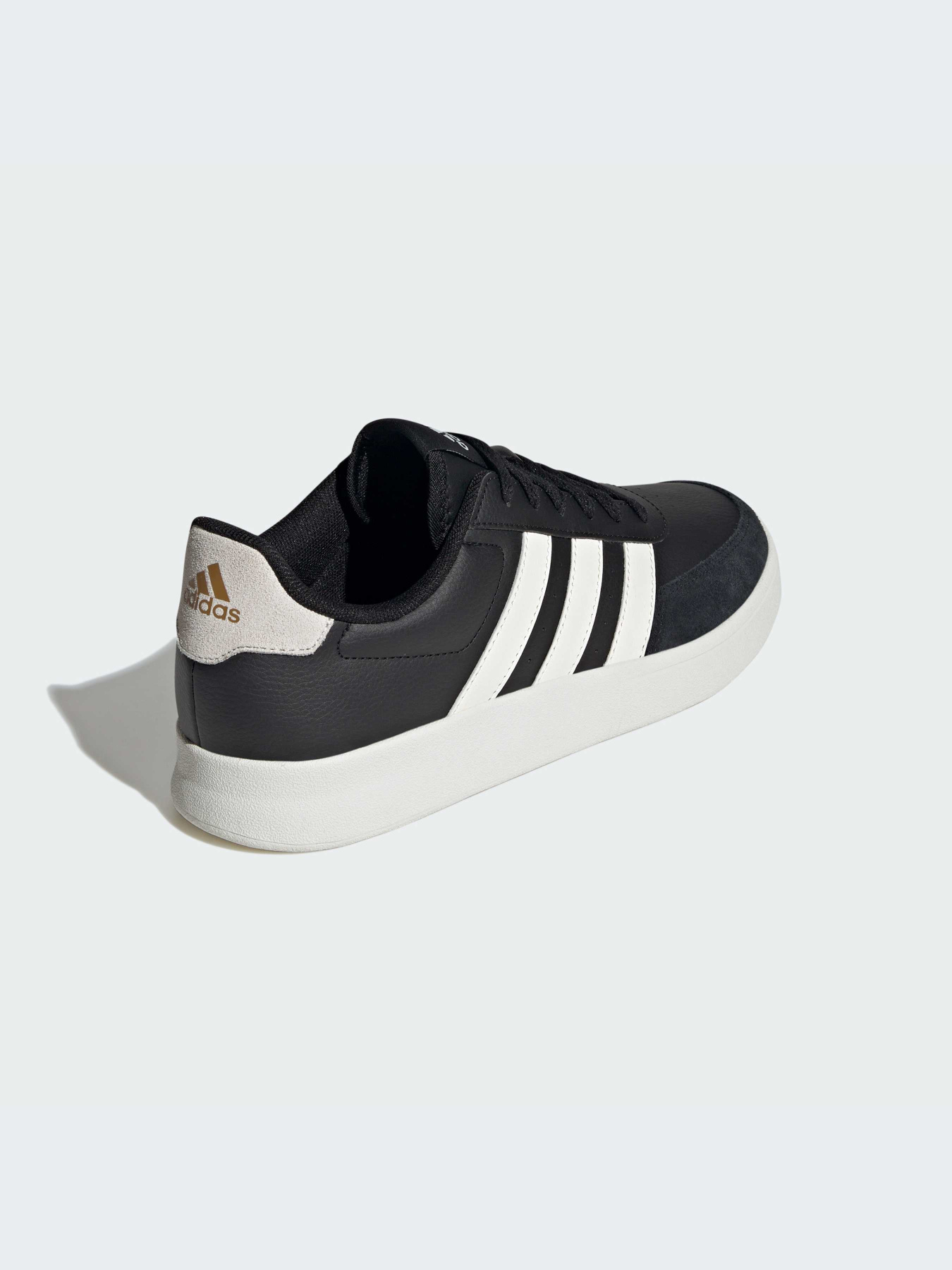 Кроссовки повседневные Adidas модель IH4739 Фото