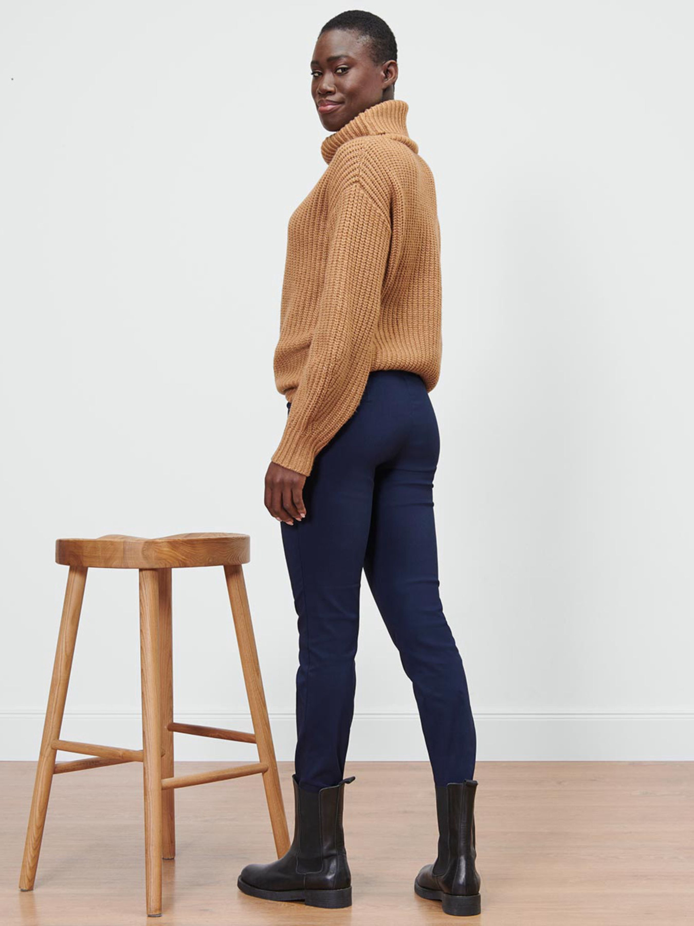 Брюки повседневные Tchibo модель T1720024559 Фото