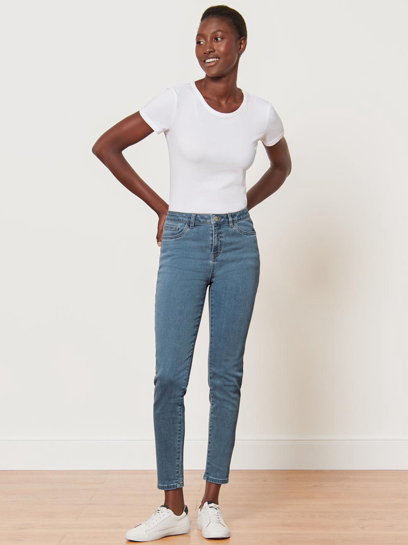 Зауженные джинсы Tchibo модель T1719941148 Фото