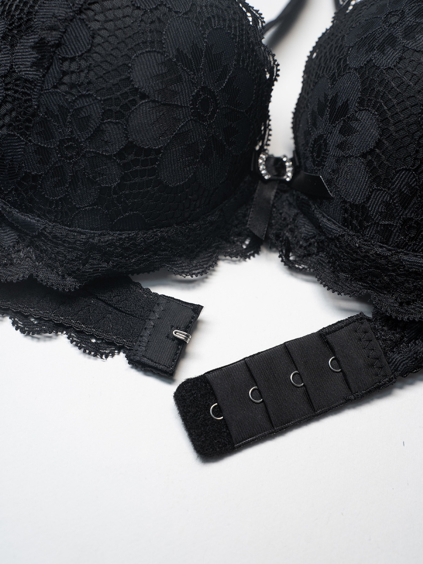 Бюстгальтер ISSA Plus модель BL3-113_черный Бюстгальтер ISSA Plus модель BL3-113_черный Фото