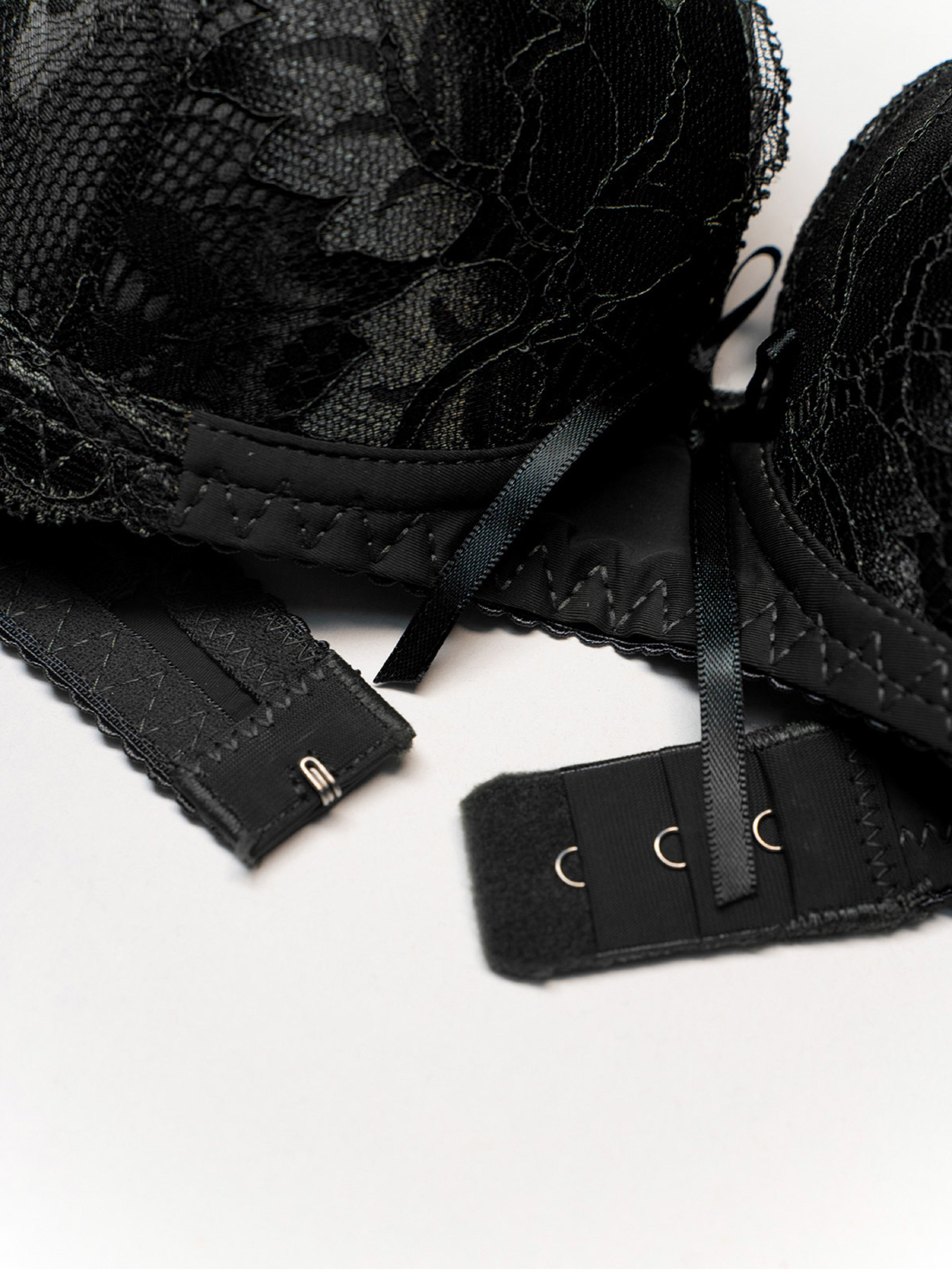 Бюстгальтер ISSA Plus модель BL3-170_черный Фото