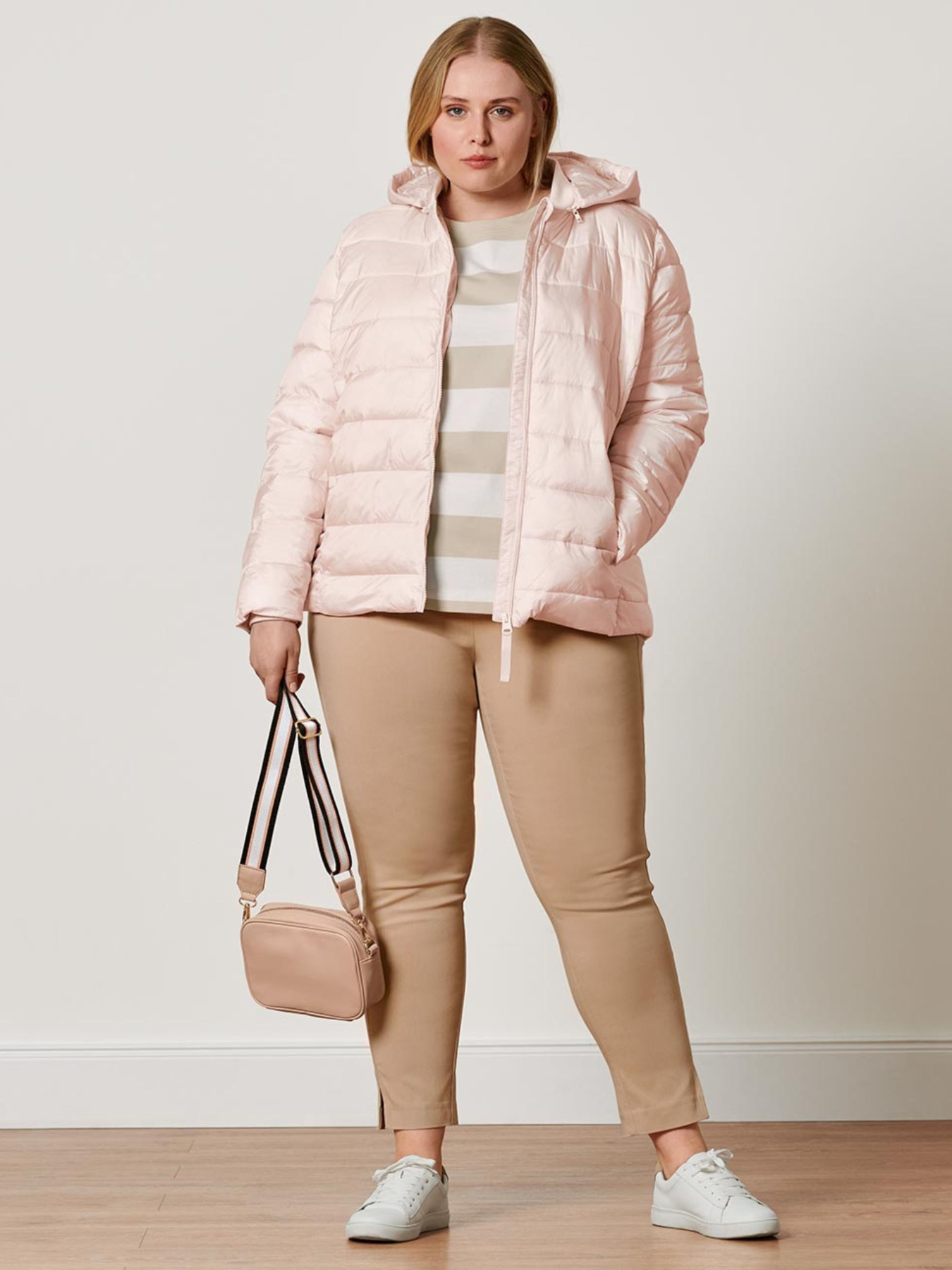 Ветровка Tchibo модель T1722366815 Фото