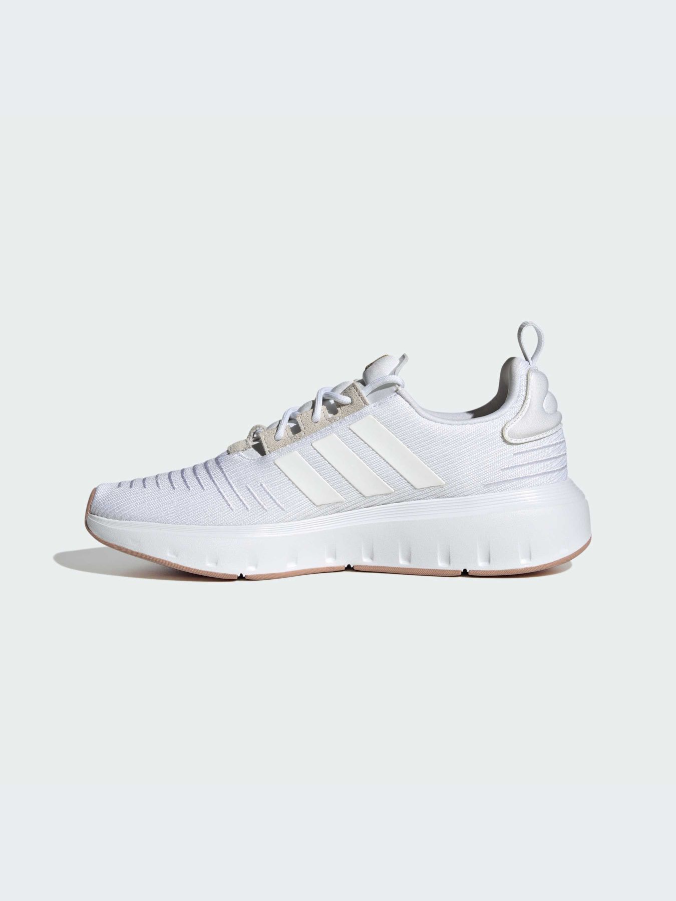 Кроссовки Adidas Swift модель IG4715 Фото