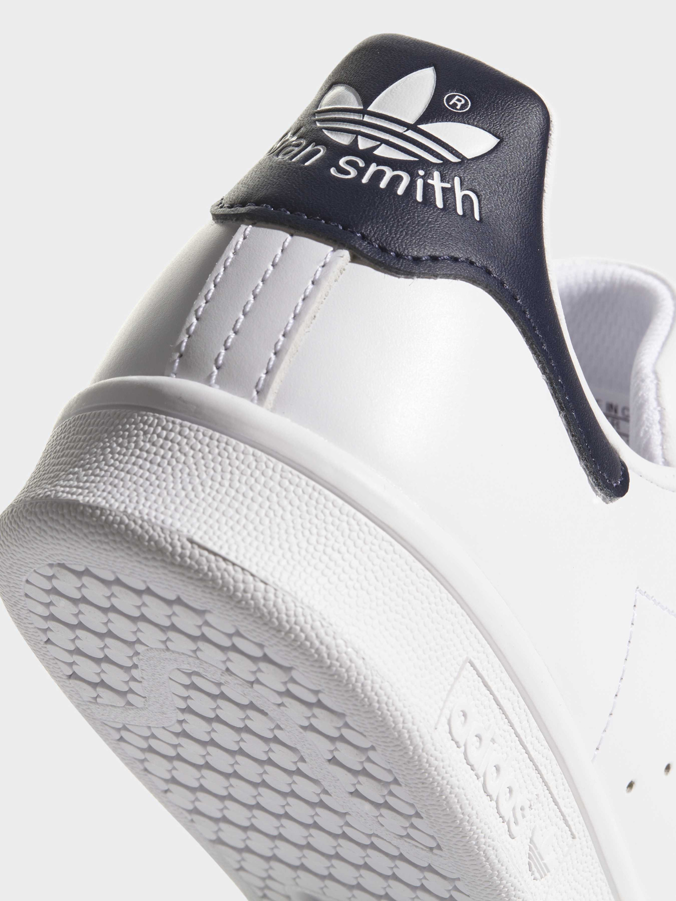 Кеды низкие Adidas Stan Smith модель M20325 Фото