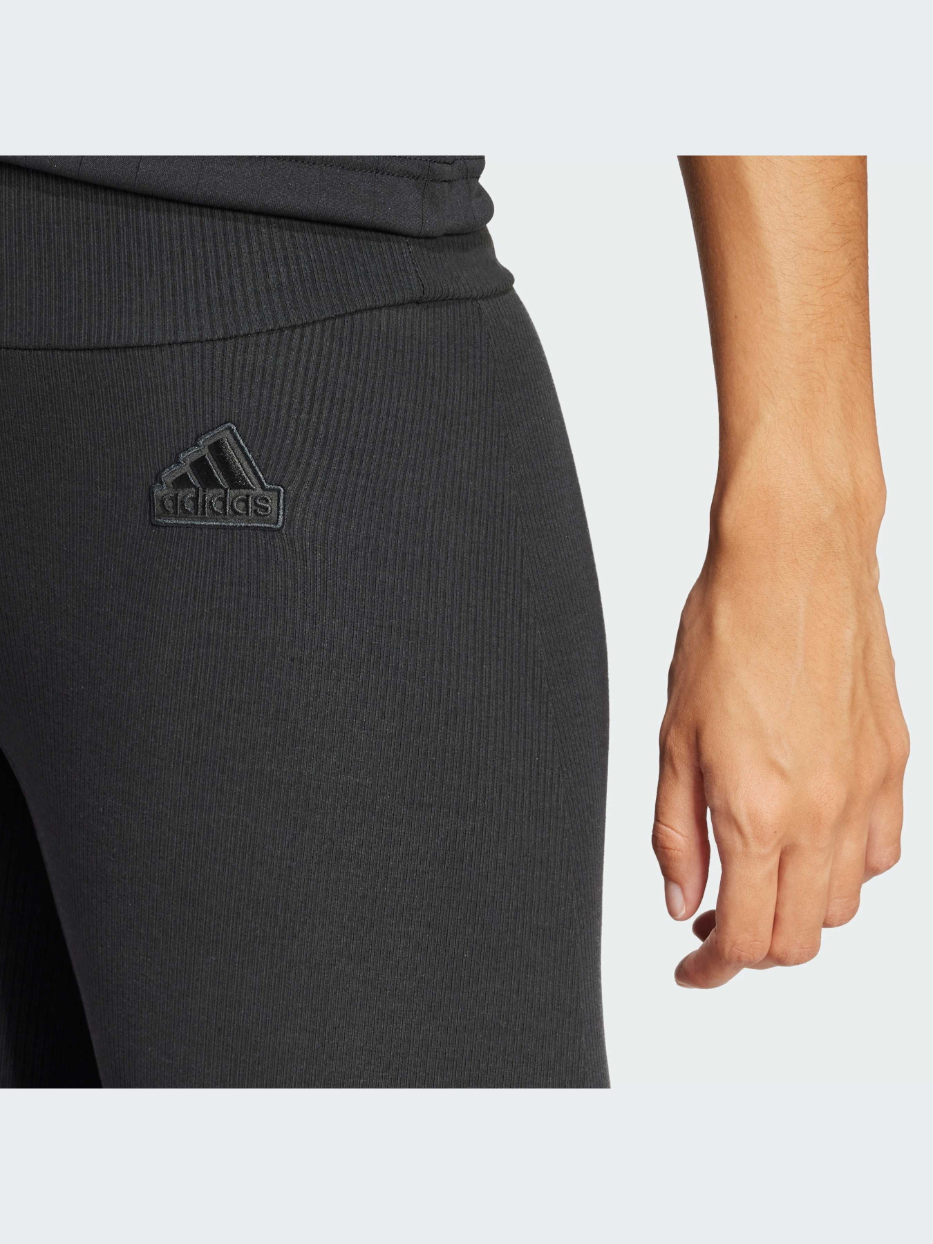 Леггинсы Adidas модель IP2281 Фото