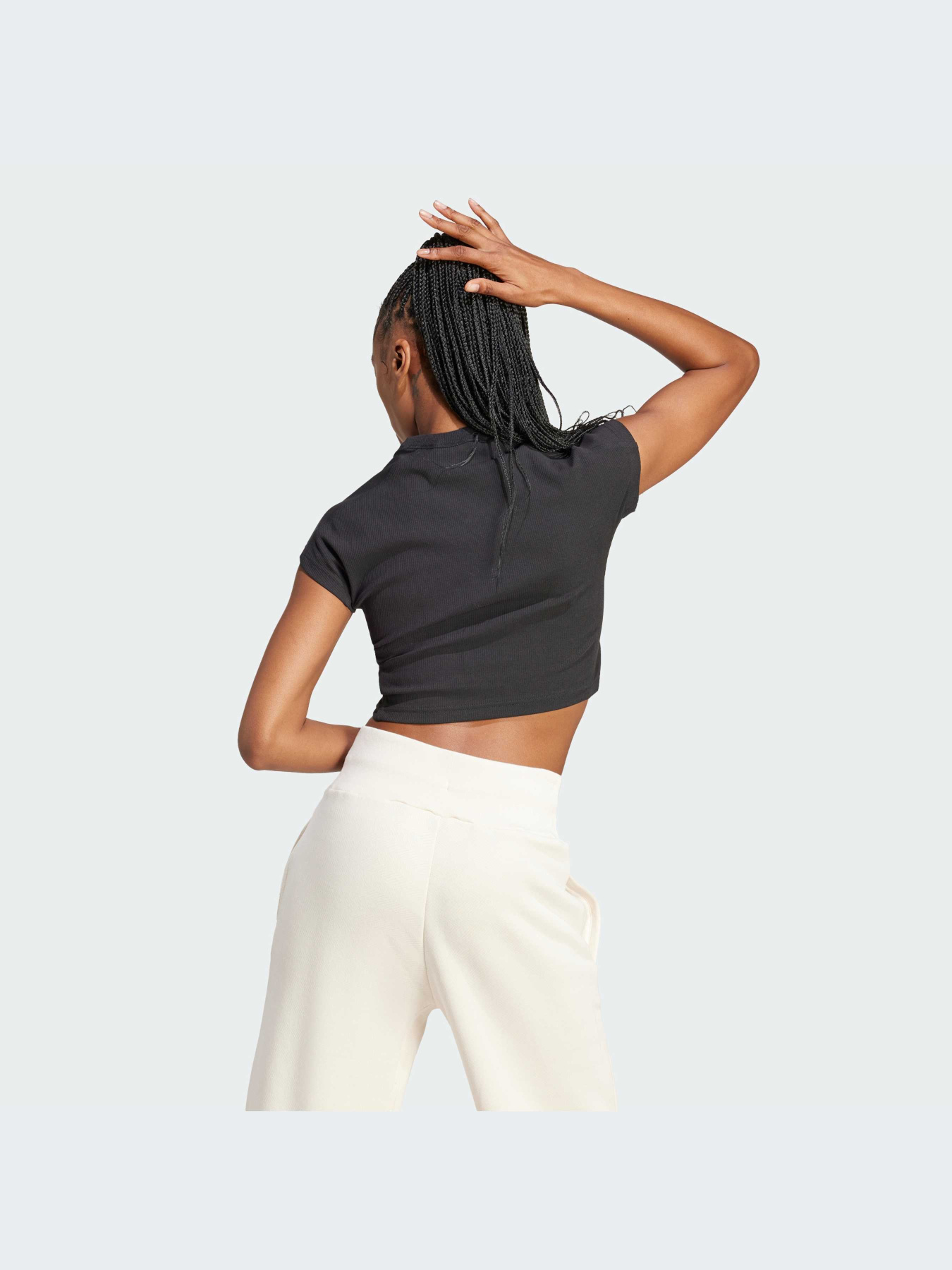 Топ Adidas модель IT2547 Фото