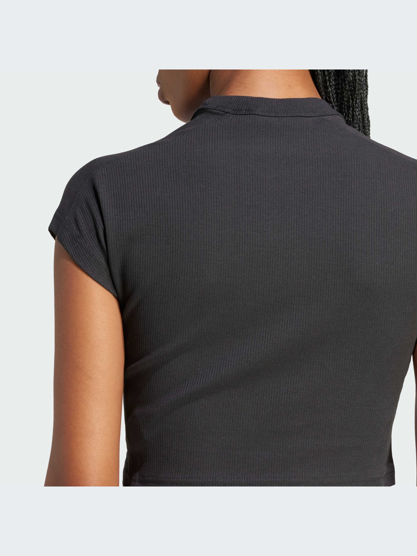 Топ Adidas модель IT2547 Фото