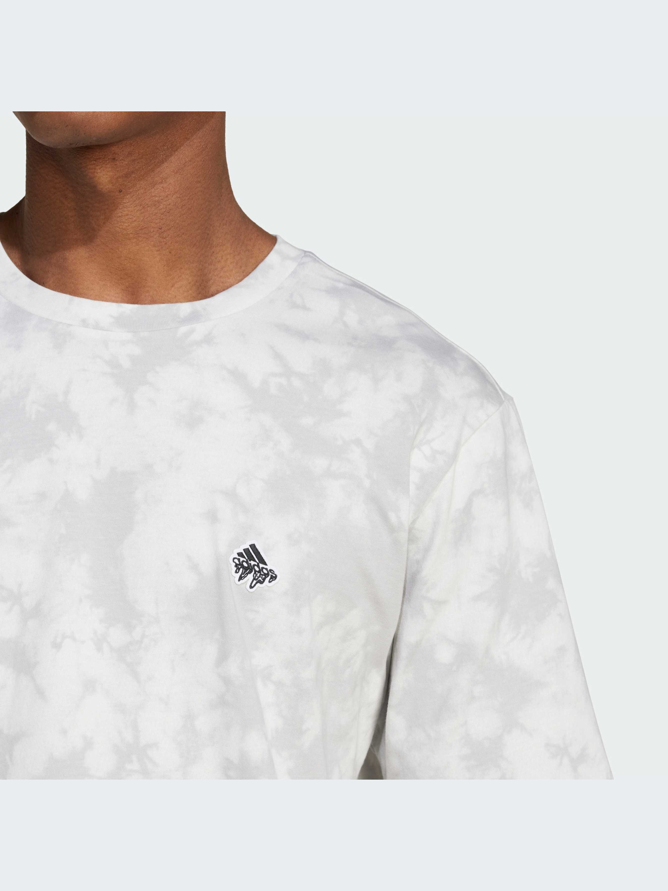 Футболка Adidas модель IW2741 Фото