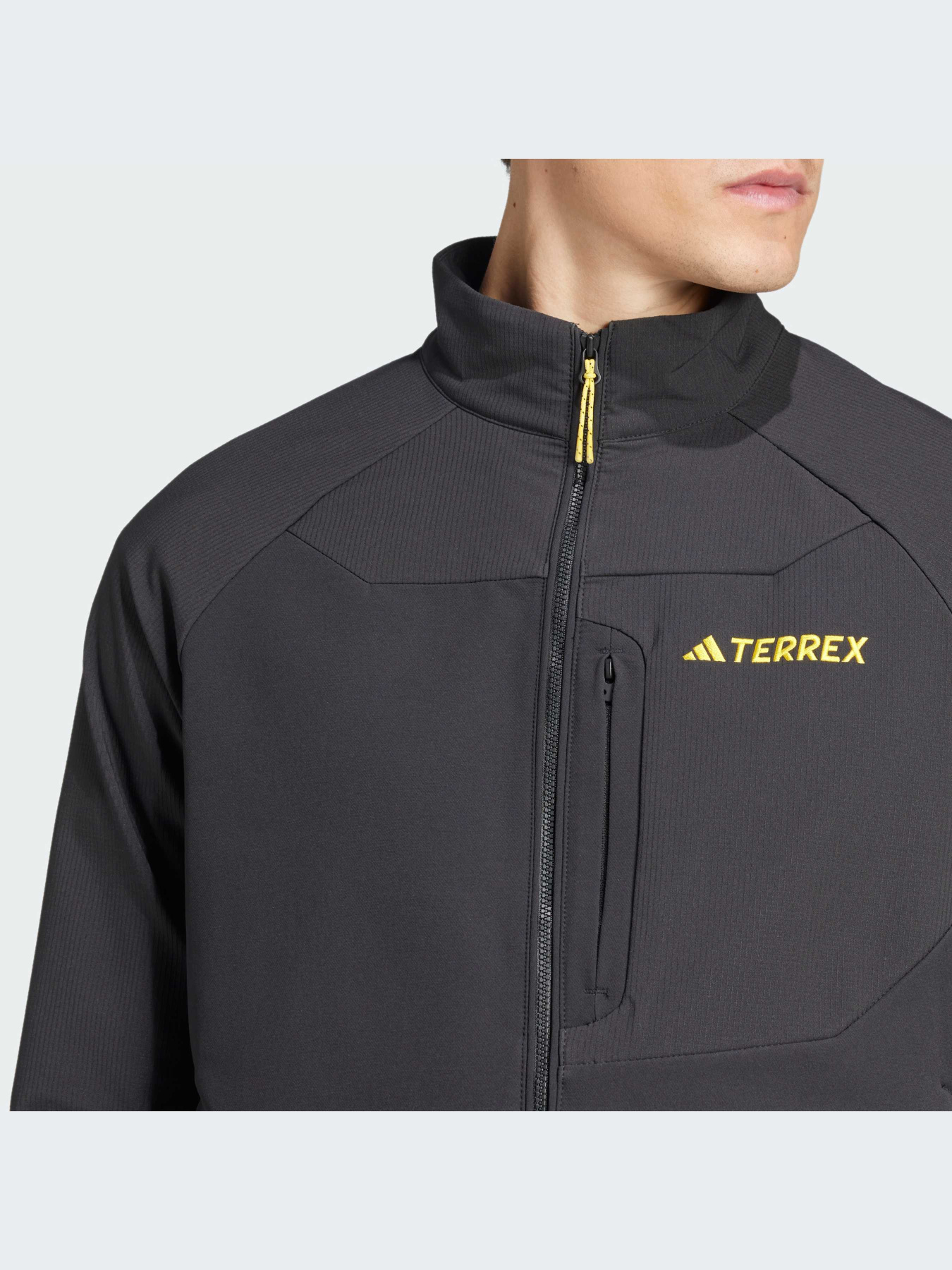 Вітровка Adidas модель IX7920 Фото