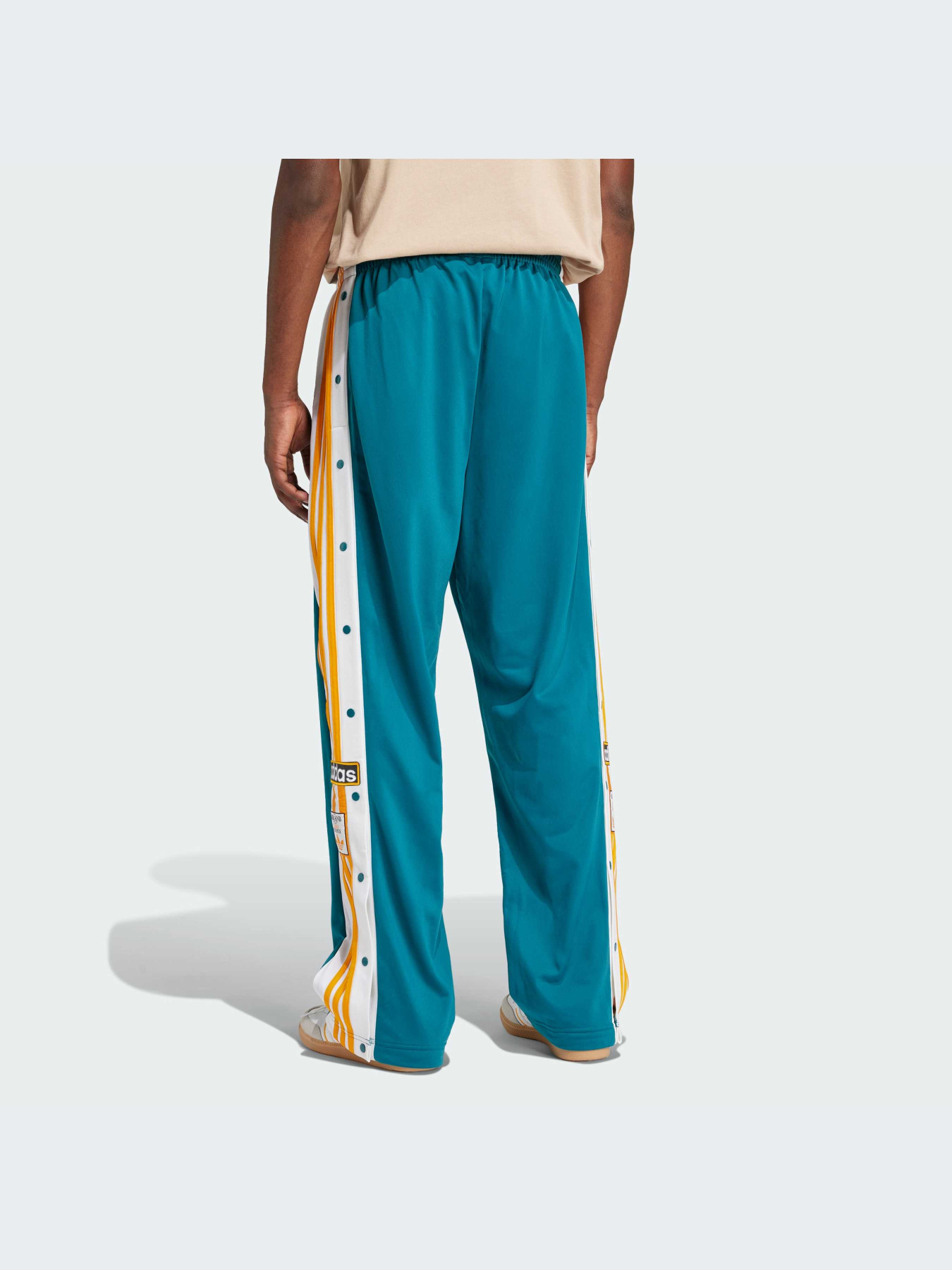 Повседневные штаны Adidas Adicolor модель IY9932 Фото