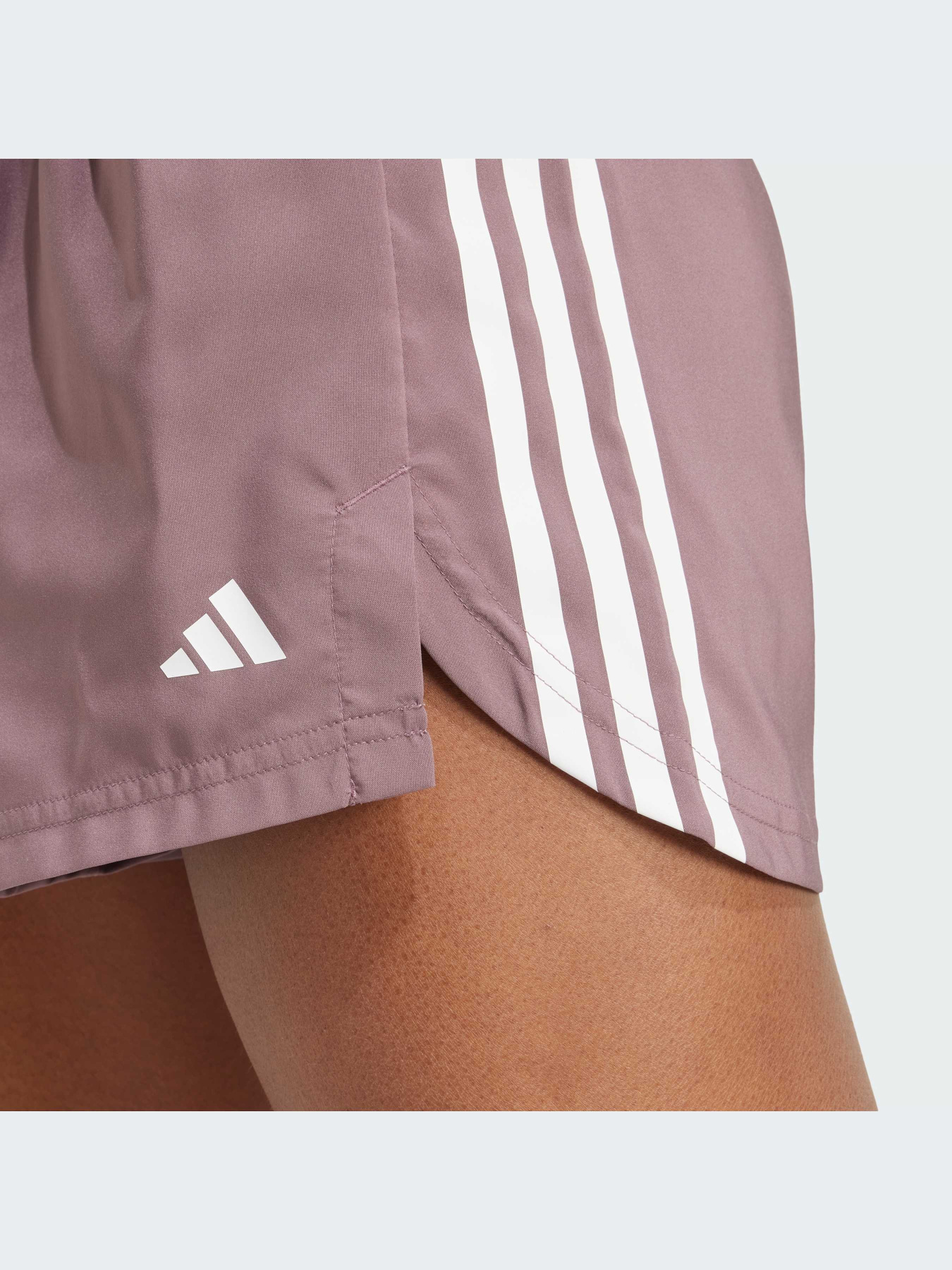 Шорты спортивные Adidas модель IX3220 Фото