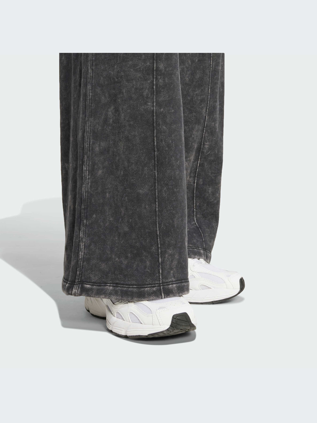 Штани Adidas модель IW5740 Фото