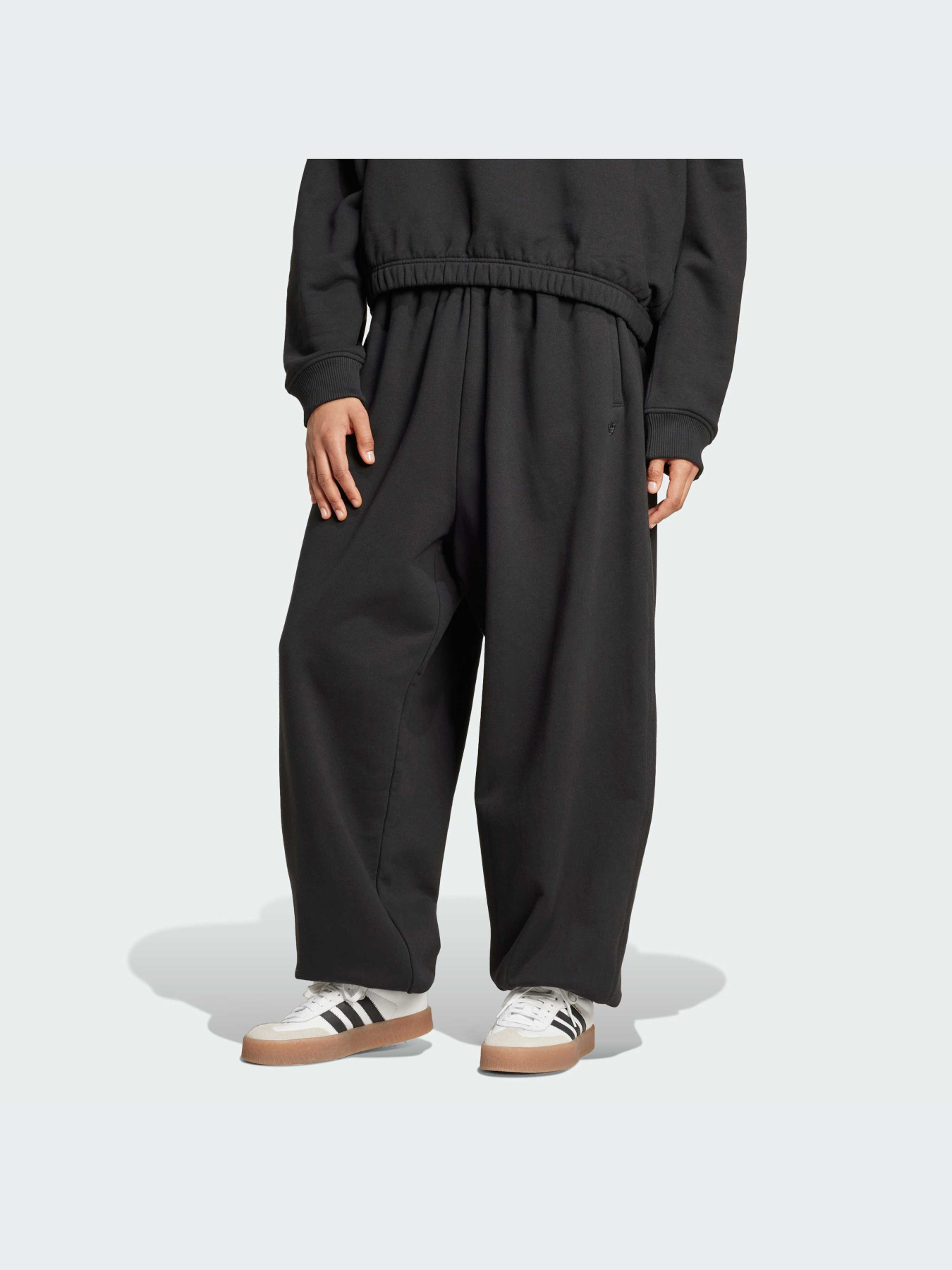 Джоггеры Adidas модель IW5744 Фото