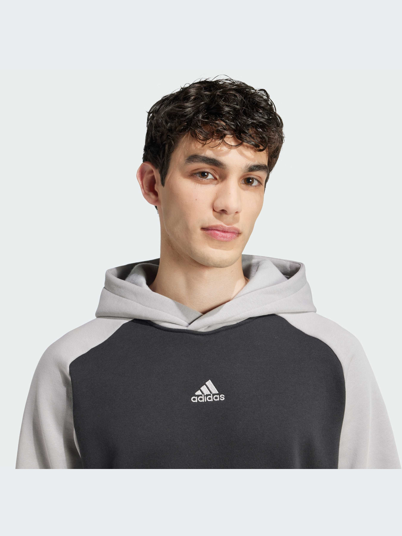 Спортивний костюм Adidas модель IY0300 Фото