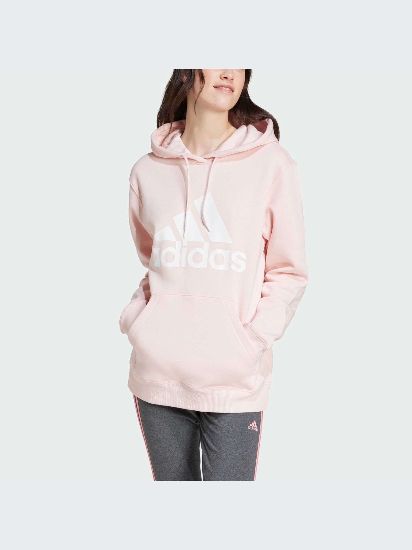 Худи и свитшоты Adidas модель IY4310 Худи и свитшоты Adidas модель IY4310 Фото