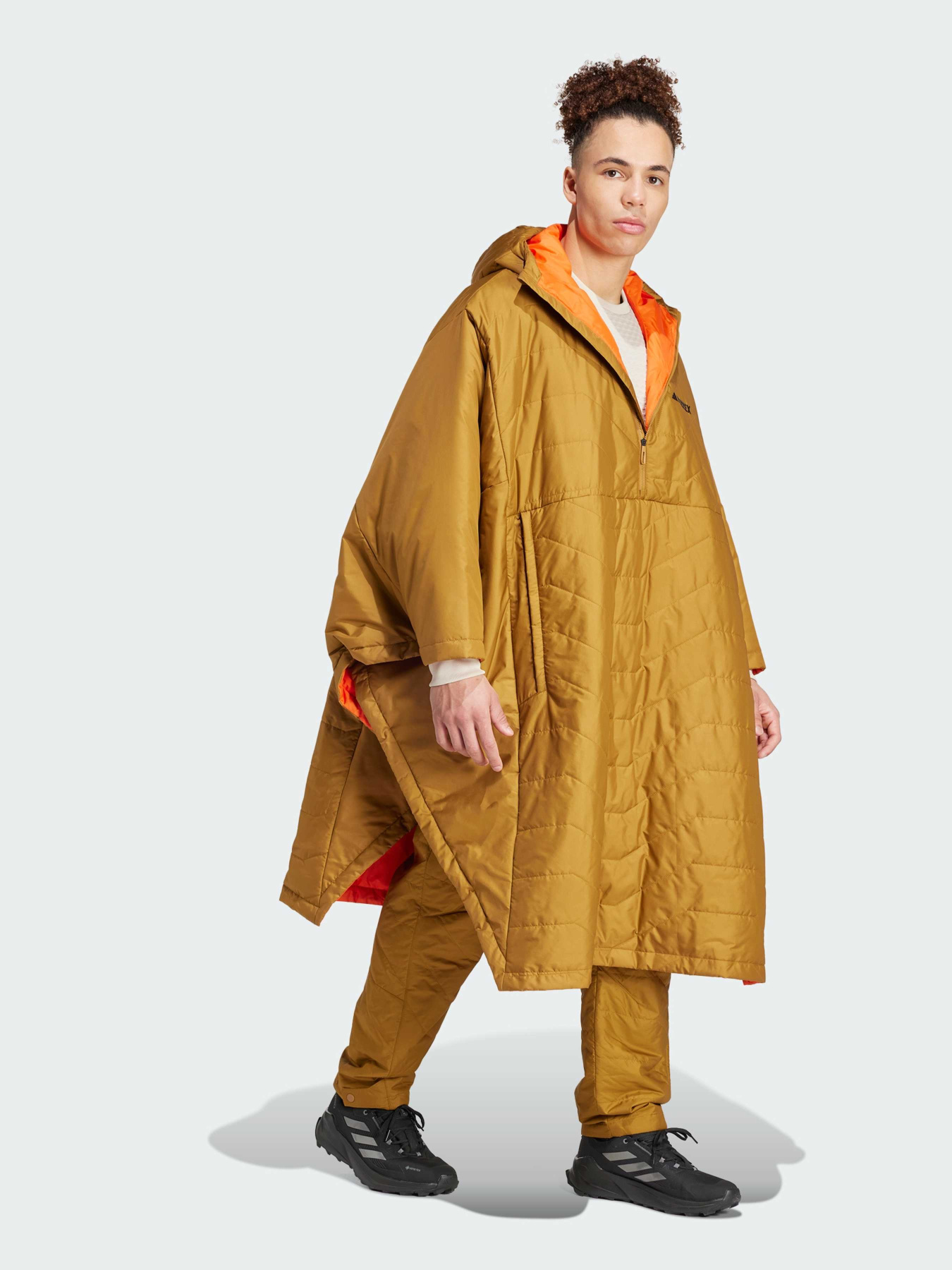 Пальто с утеплителем Adidas модель IY8782 Пальто с утеплителем Adidas модель IY8782 Фото