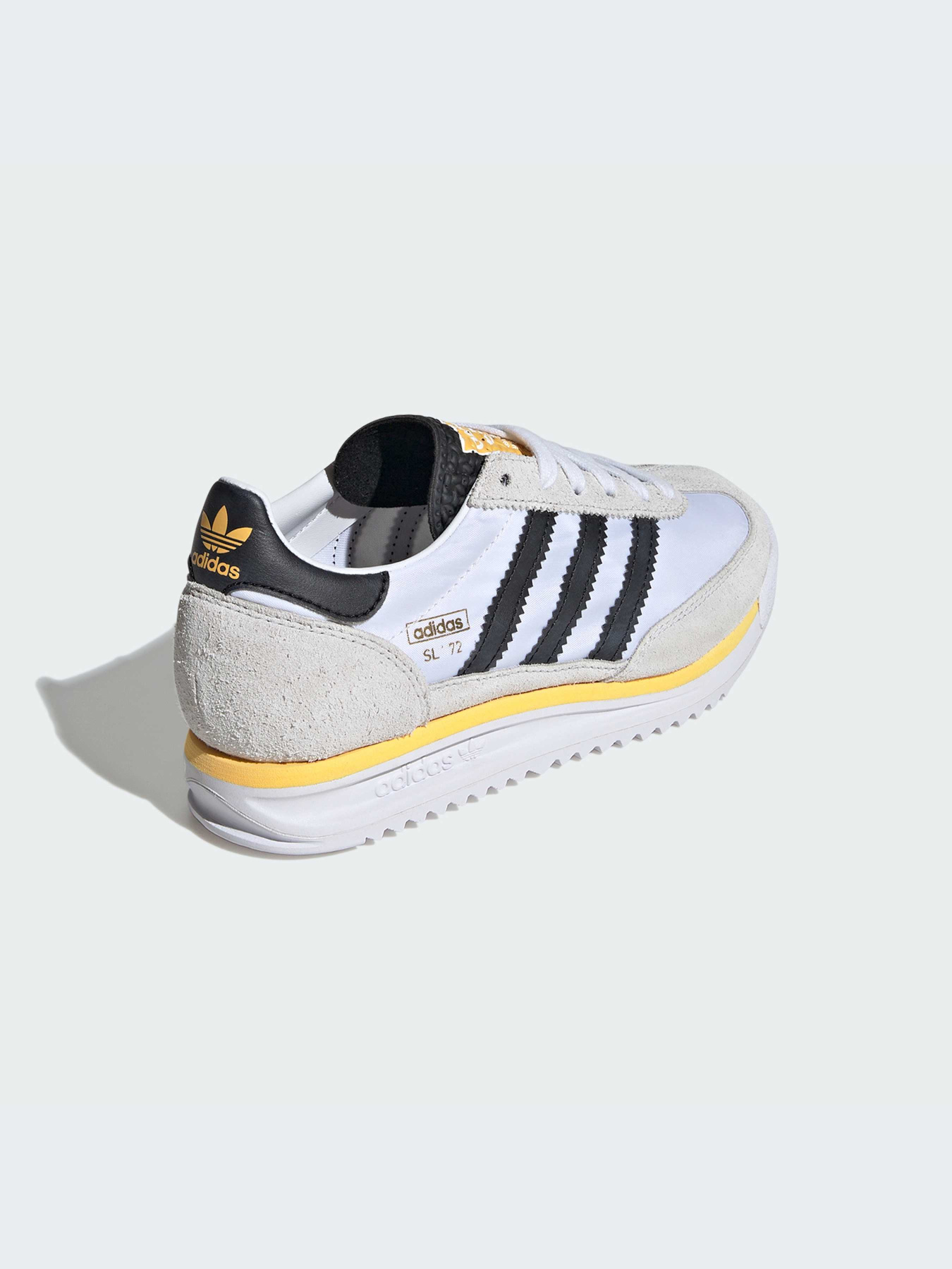 Кросівки Adidas модель IH8077 Фото