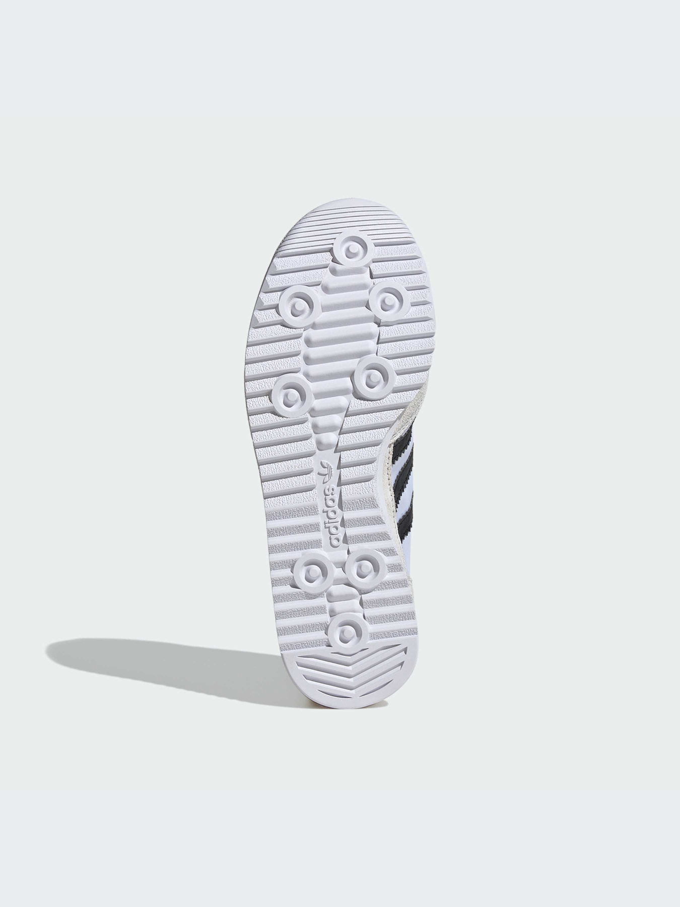 Кроссовки повседневные Adidas модель IH8077 Кроссовки повседневные Adidas модель IH8077 Фото