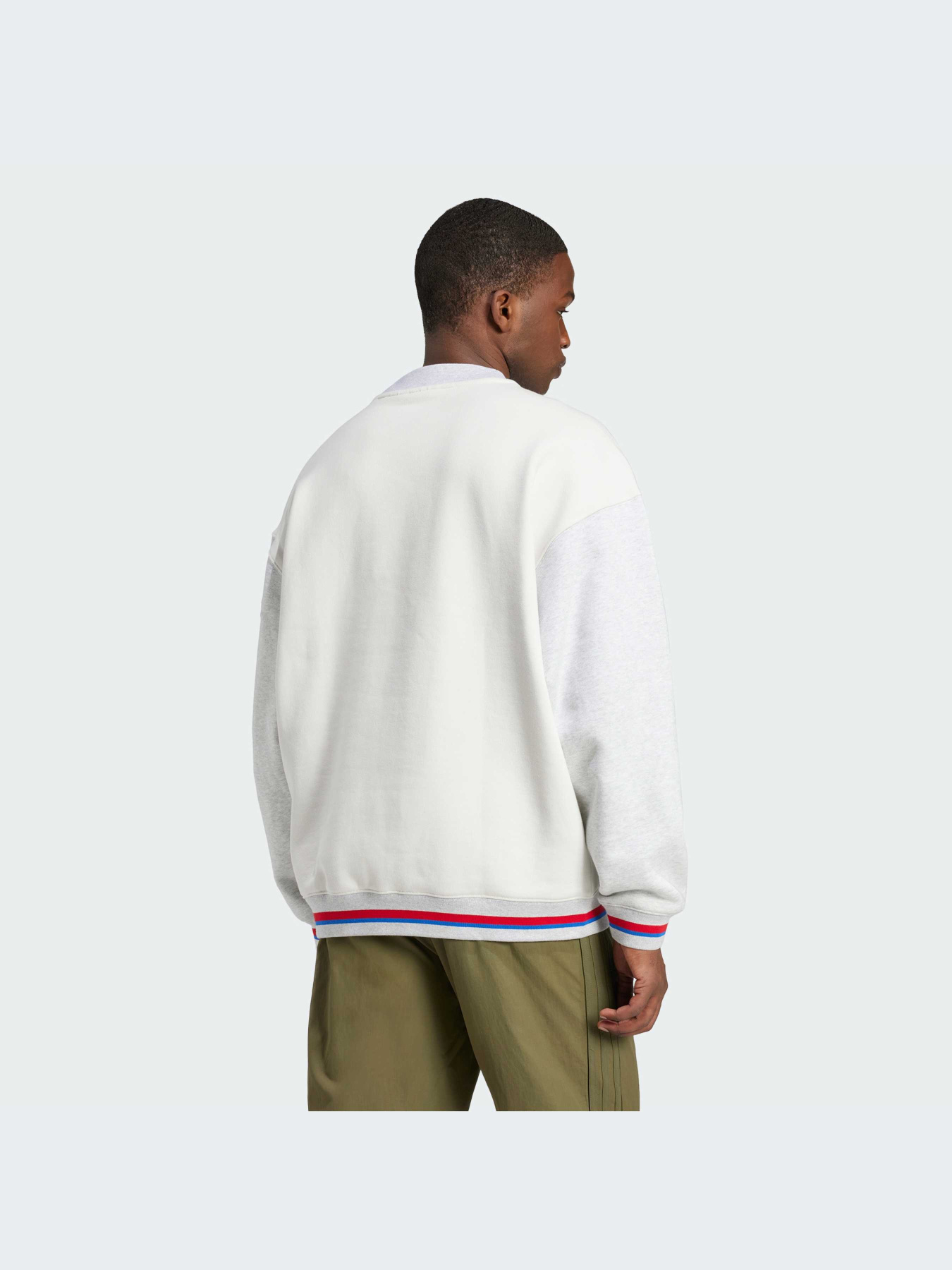 Свитшот Adidas Graphics модель IX6755 Фото