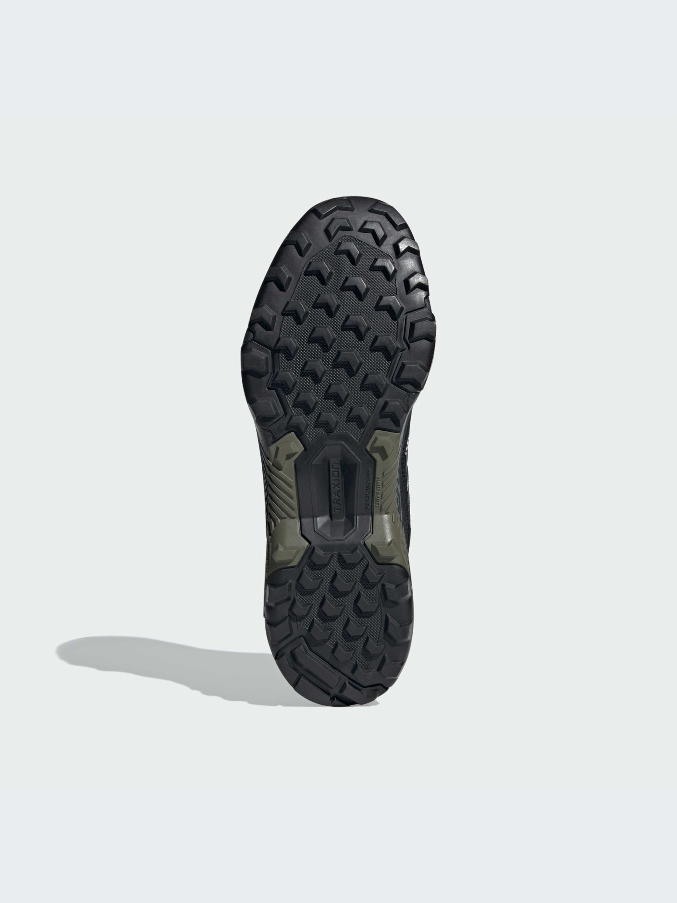 Кроссовки аутдор Adidas модель IG8859 Фото