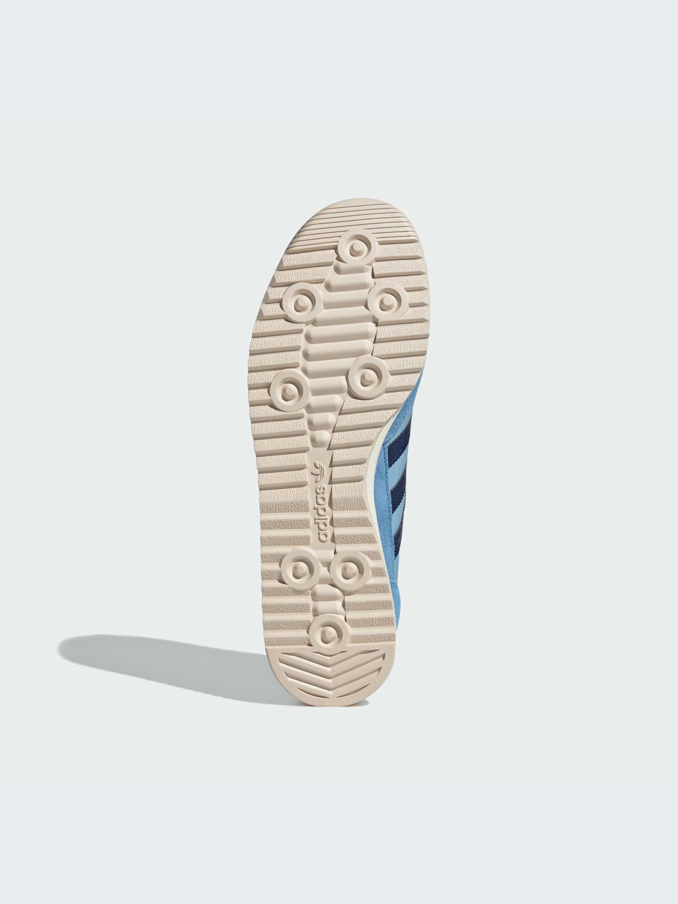 Кроссовки повседневные Adidas модель IG4649 Кроссовки повседневные Adidas модель IG4649 Фото