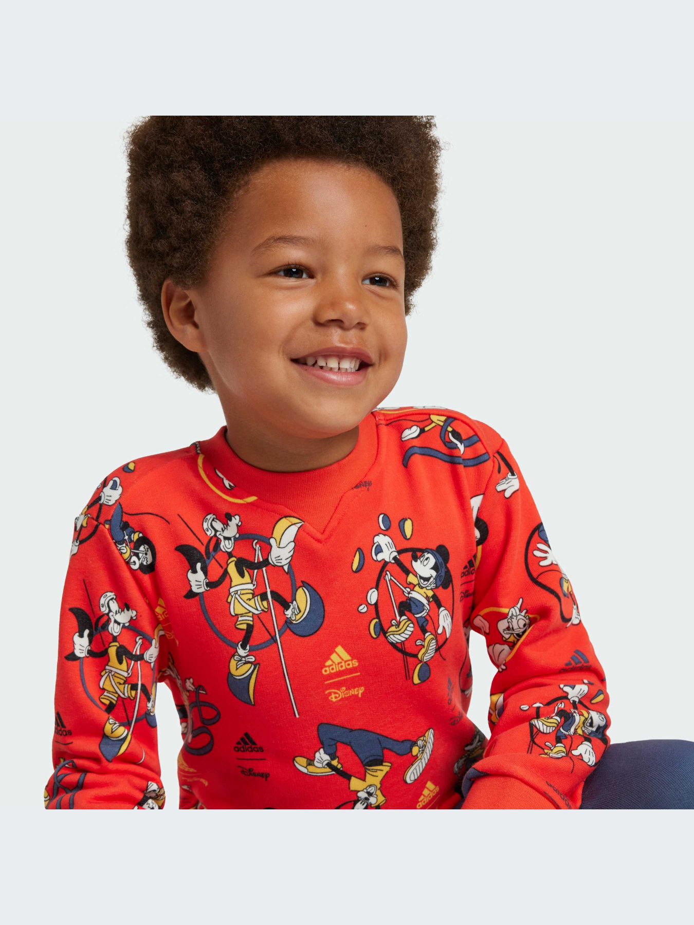 Повседневный костюм Adidas x Disney модель IV9625 Фото